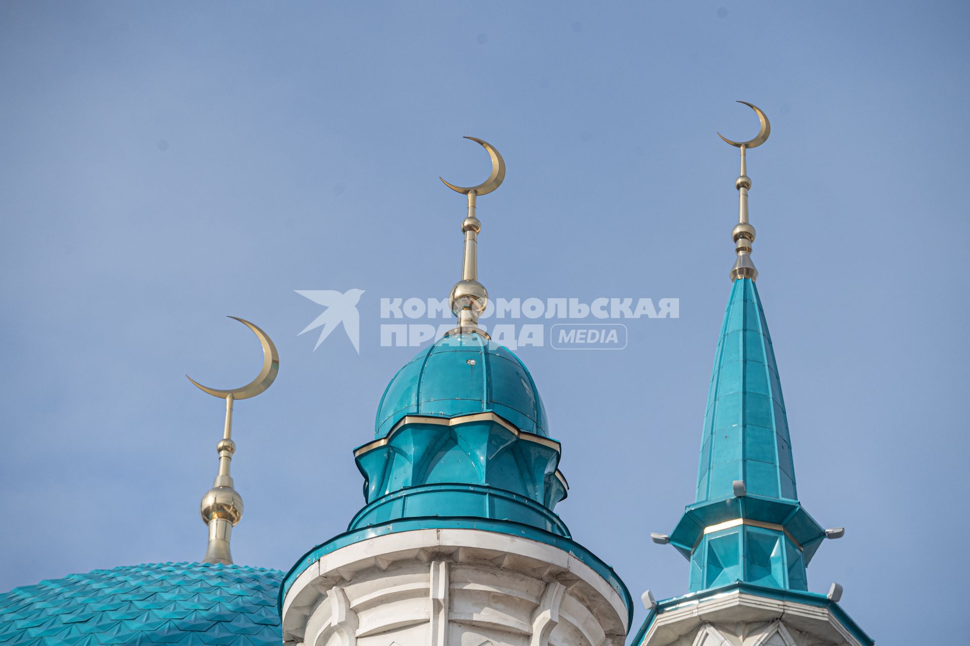 Казань.  Вид на мечеть Кул-Шариф на территории  Казанского Кремля.