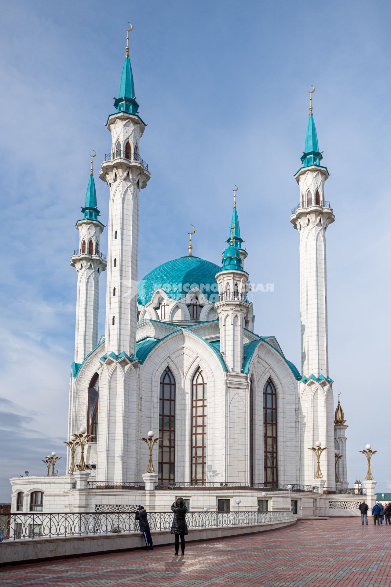 Казань.  Вид на мечеть Кул-Шариф на территории  Казанского Кремля.