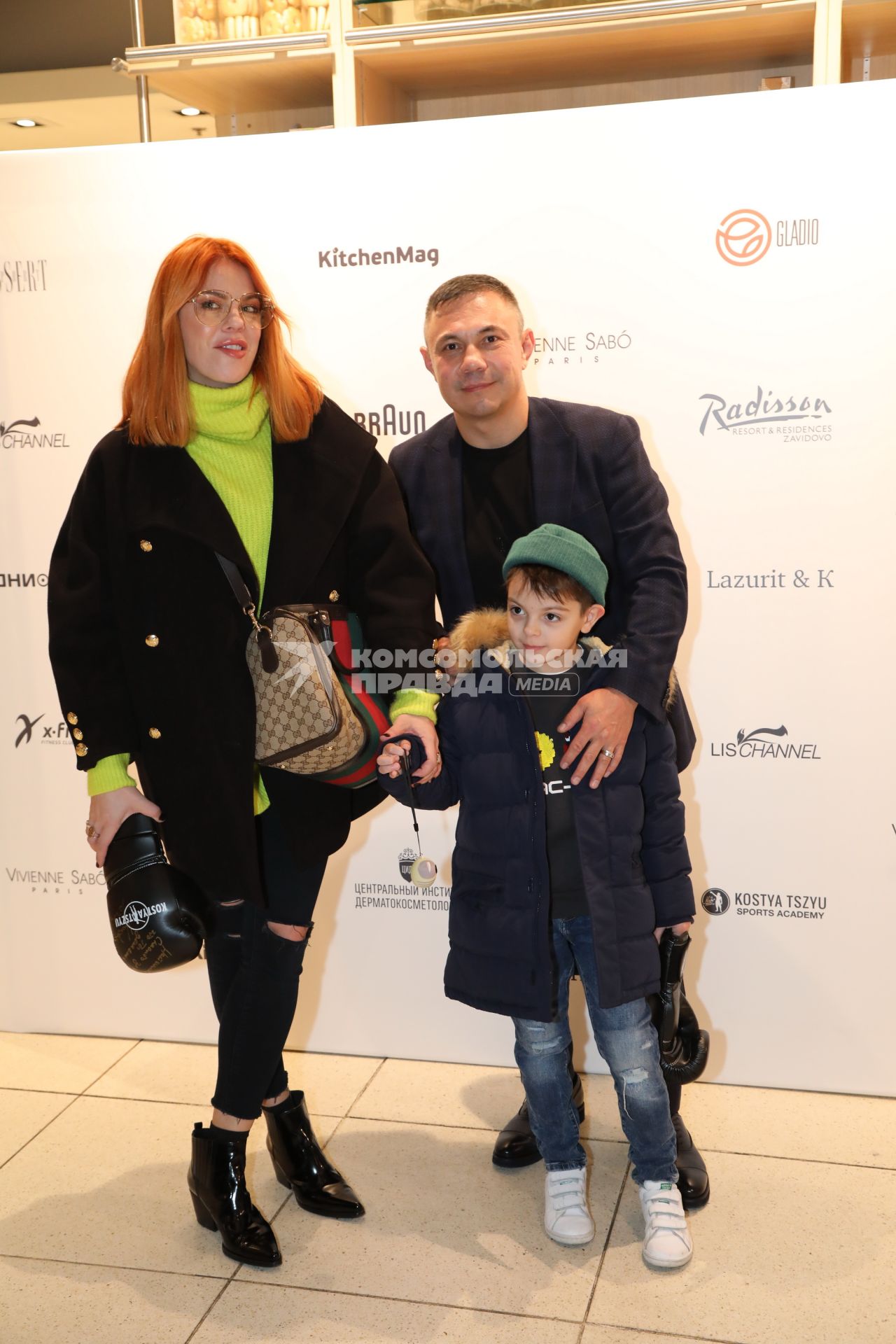 Диск 372. актриса Анастасия Стоцкая с сыном Александром и Костя Цзю