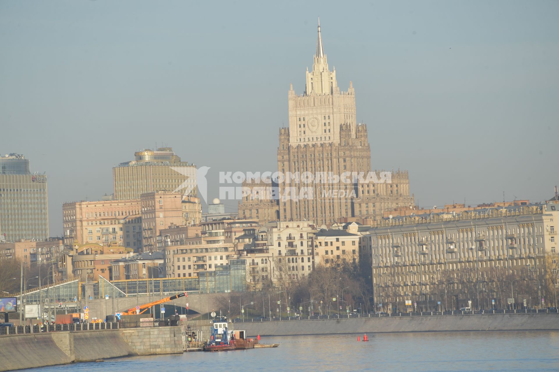 Москва. Вид здание МИД.