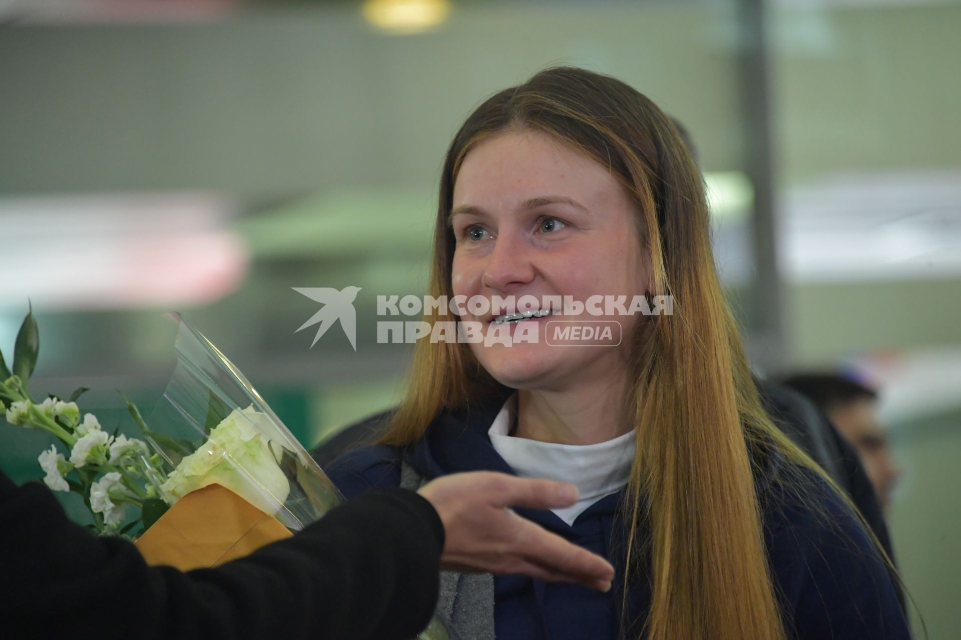 Москва, аэропорт Шереметьево. Встреча  Марии Бутиной, освобожденной из тюрьмы США, в аэропорту Шереметьева имени А.С.Пушкина.