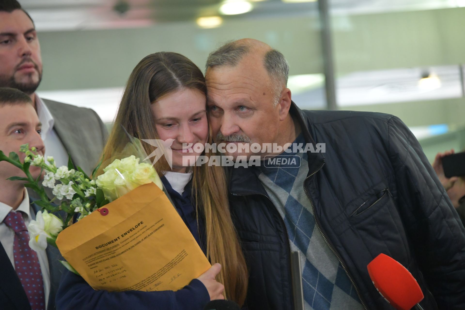 Москва, аэропорт Шереметьево. Встреча  Марии Бутиной, освобожденной из тюрьмы США, в аэропорту Шереметьева имени А.С.Пушкина.