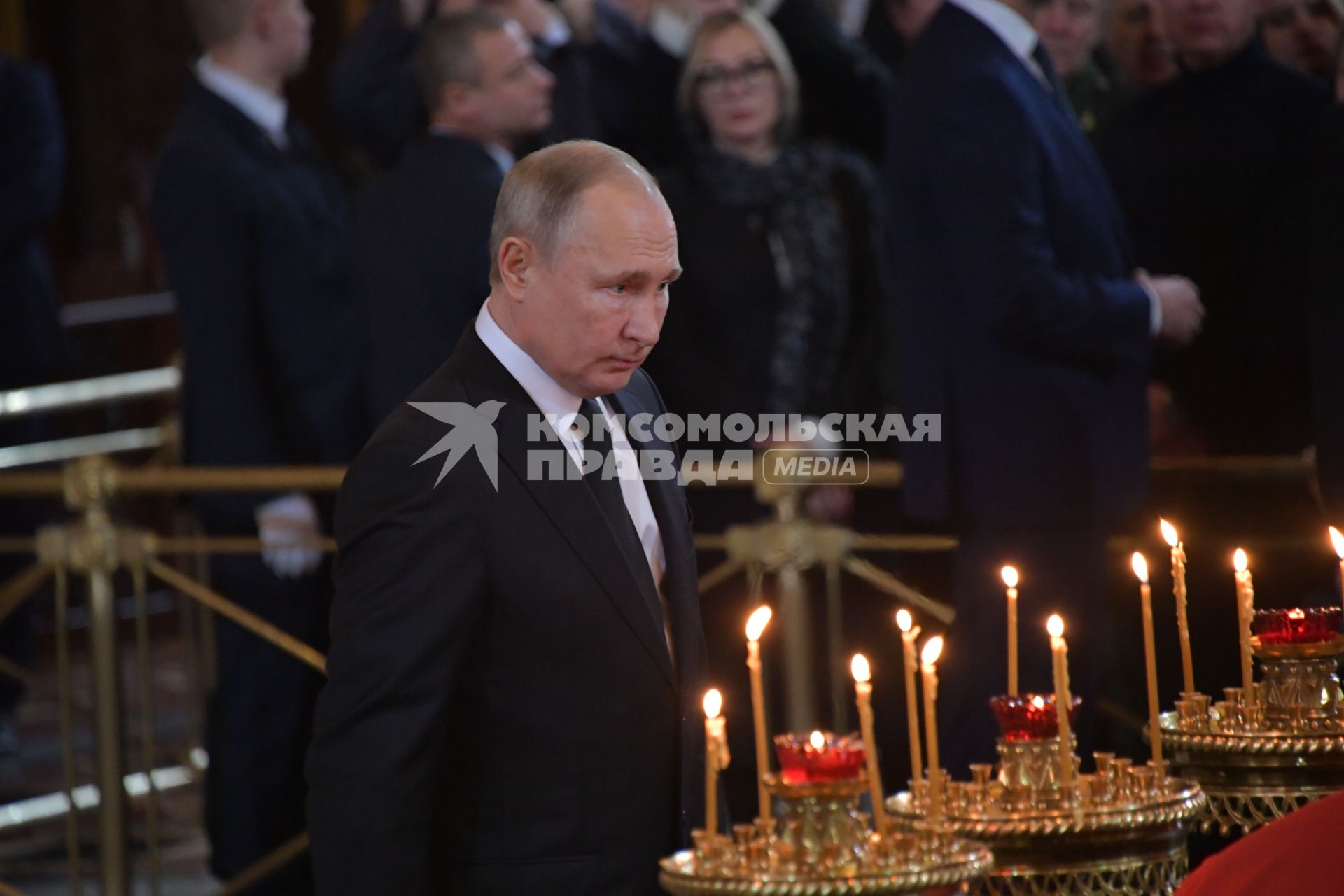 Москва. Президент России Владимир Путин на церемонии прощания с бывшим  мэрм Москвы Юрием Лужковым в храме Христа Спасителя.