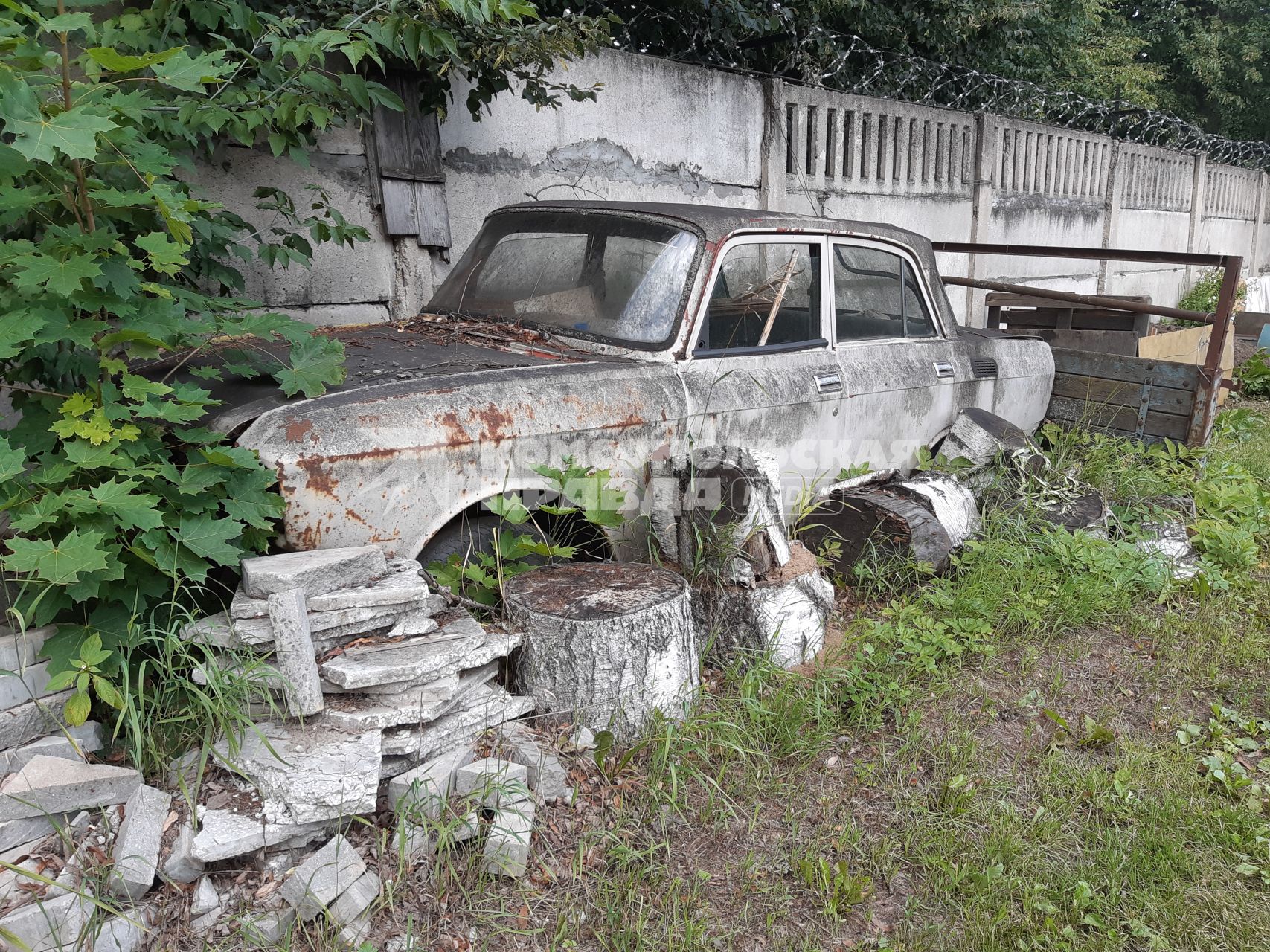 Москвовская область.  Старый автомобиль.