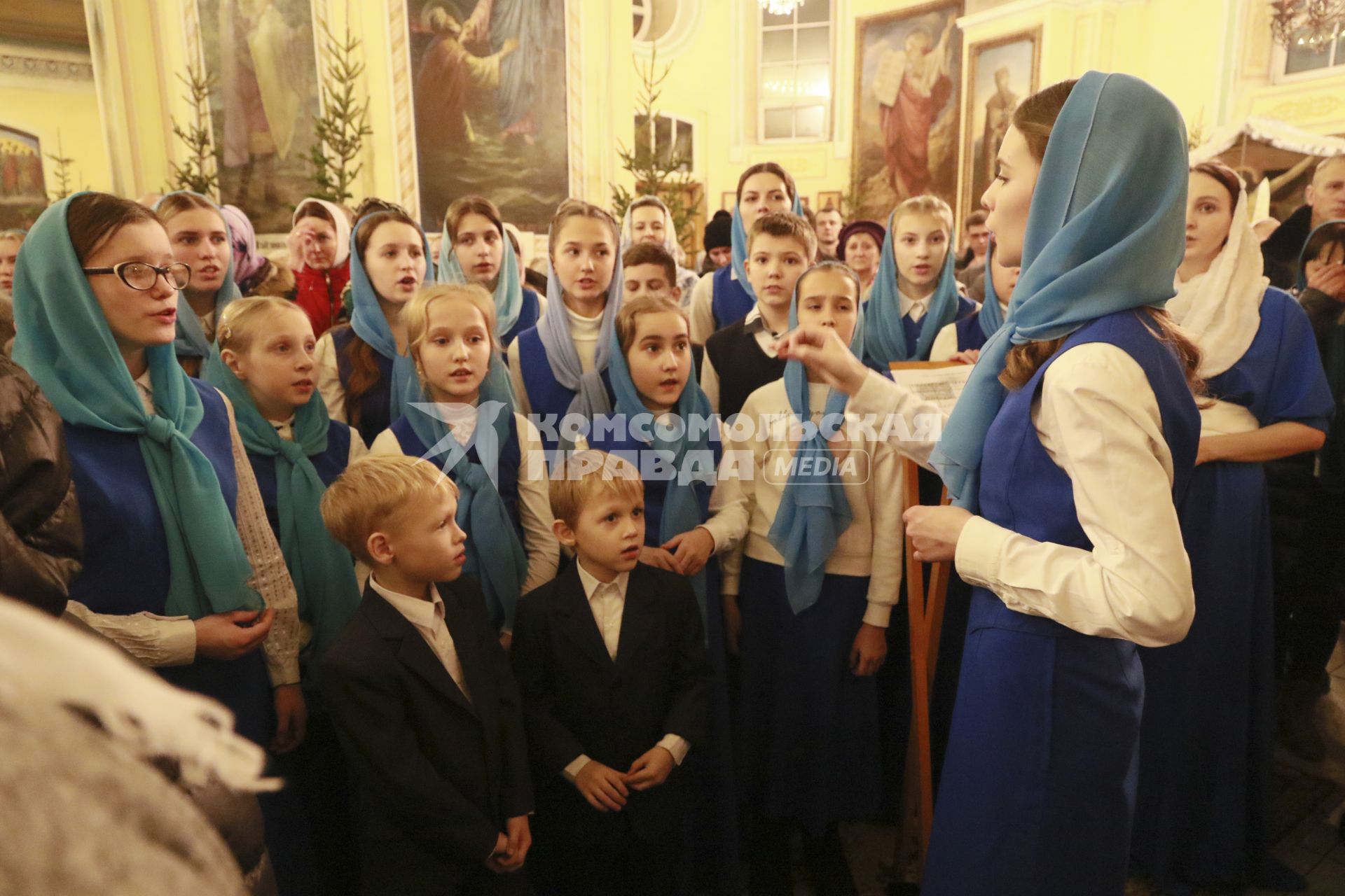 Барнаул. На Рождественской службе в Покровском кафедральном соборе.