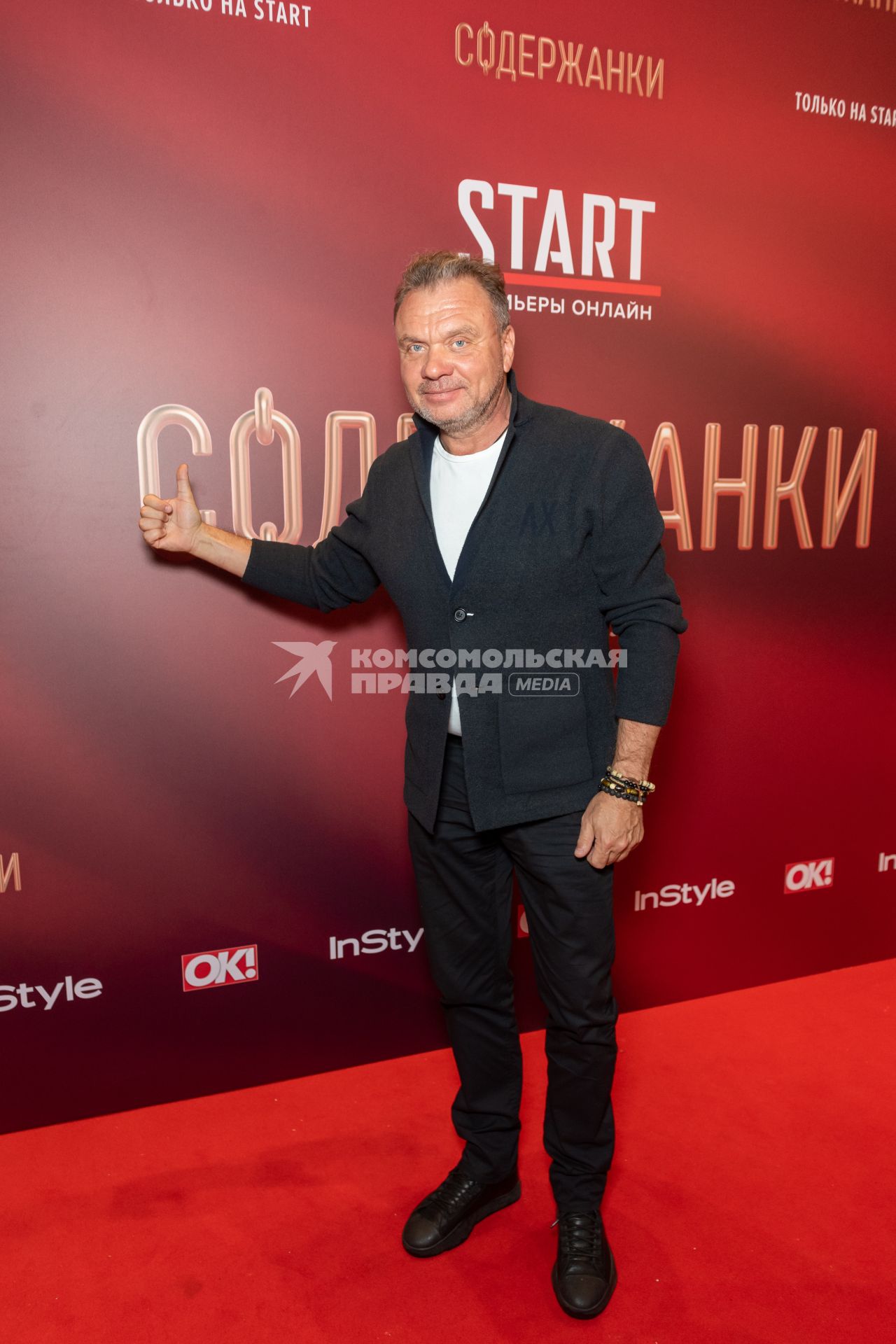 Москва.   Продюсер Игорь Мишин  на премьере второго сезона сериала режиссера К. Богомолова `Содержанки`.