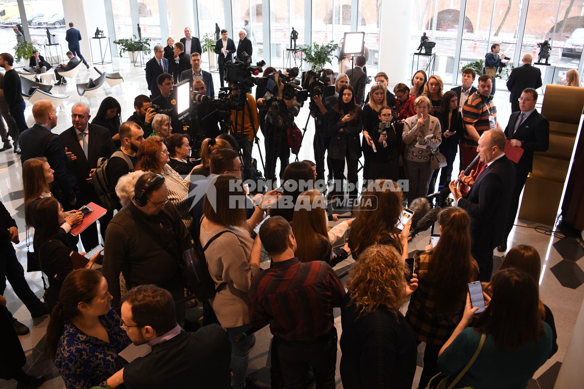 Москва.  Заместитель мэра Москвы по вопросам градостроительной политики и строительства Андрей Бочкарев   во время заседания коллегии по реализации строительных проектов Москвы в концертном зале `Зарядье`.