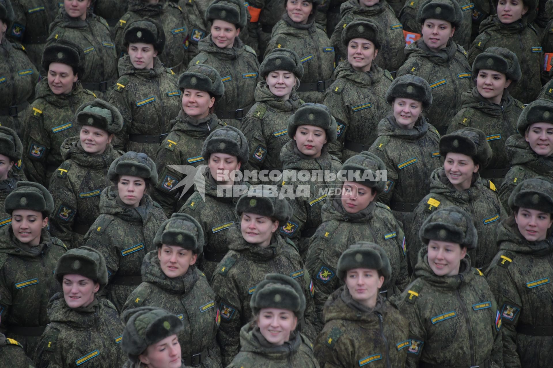 Московская область. Курсанты время репетиции парада Победы на  военном полигоне `Алабино`.