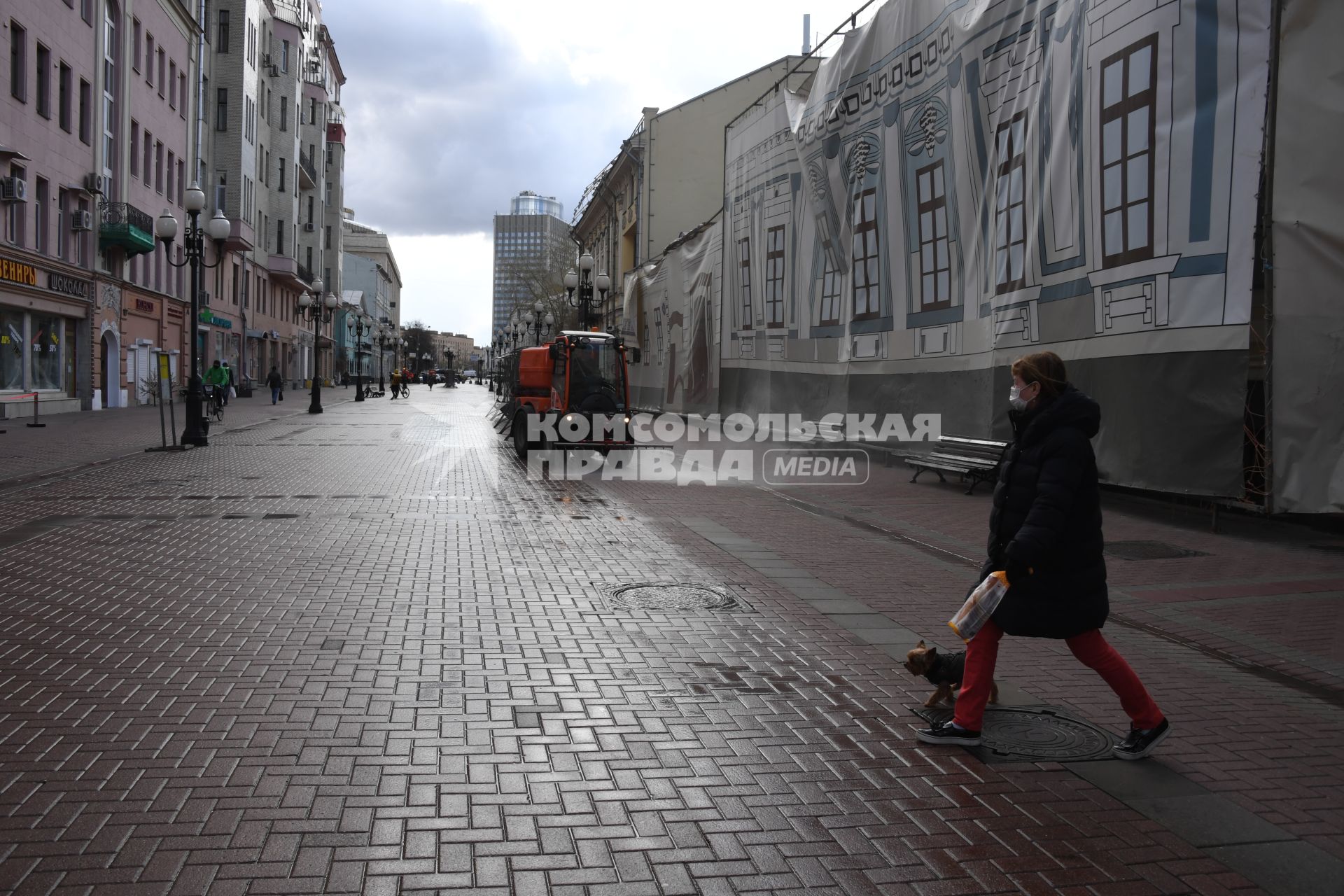 Москва. Дезинфекция улиц.