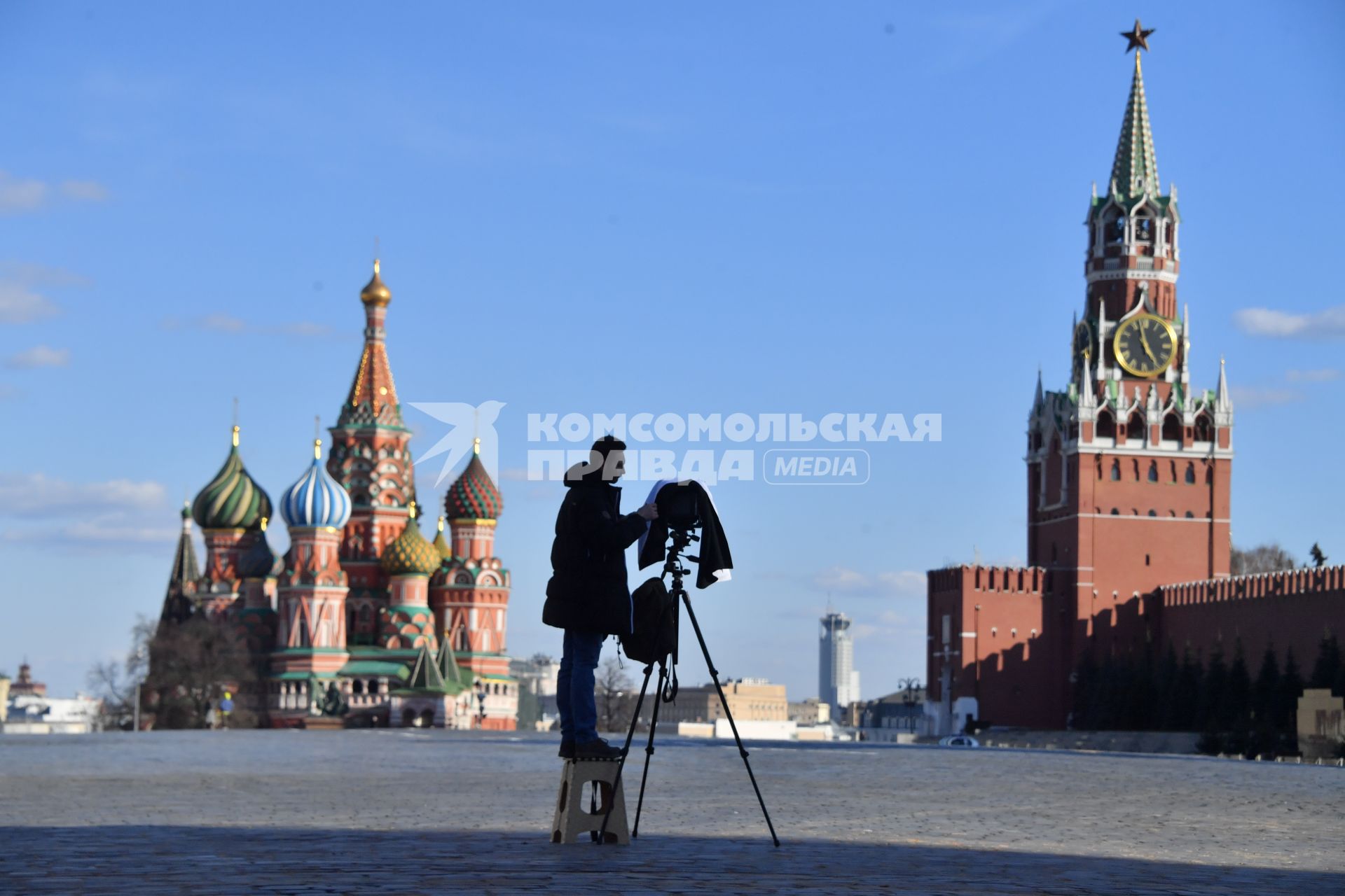 Москва. Фотограф на Красной площади.