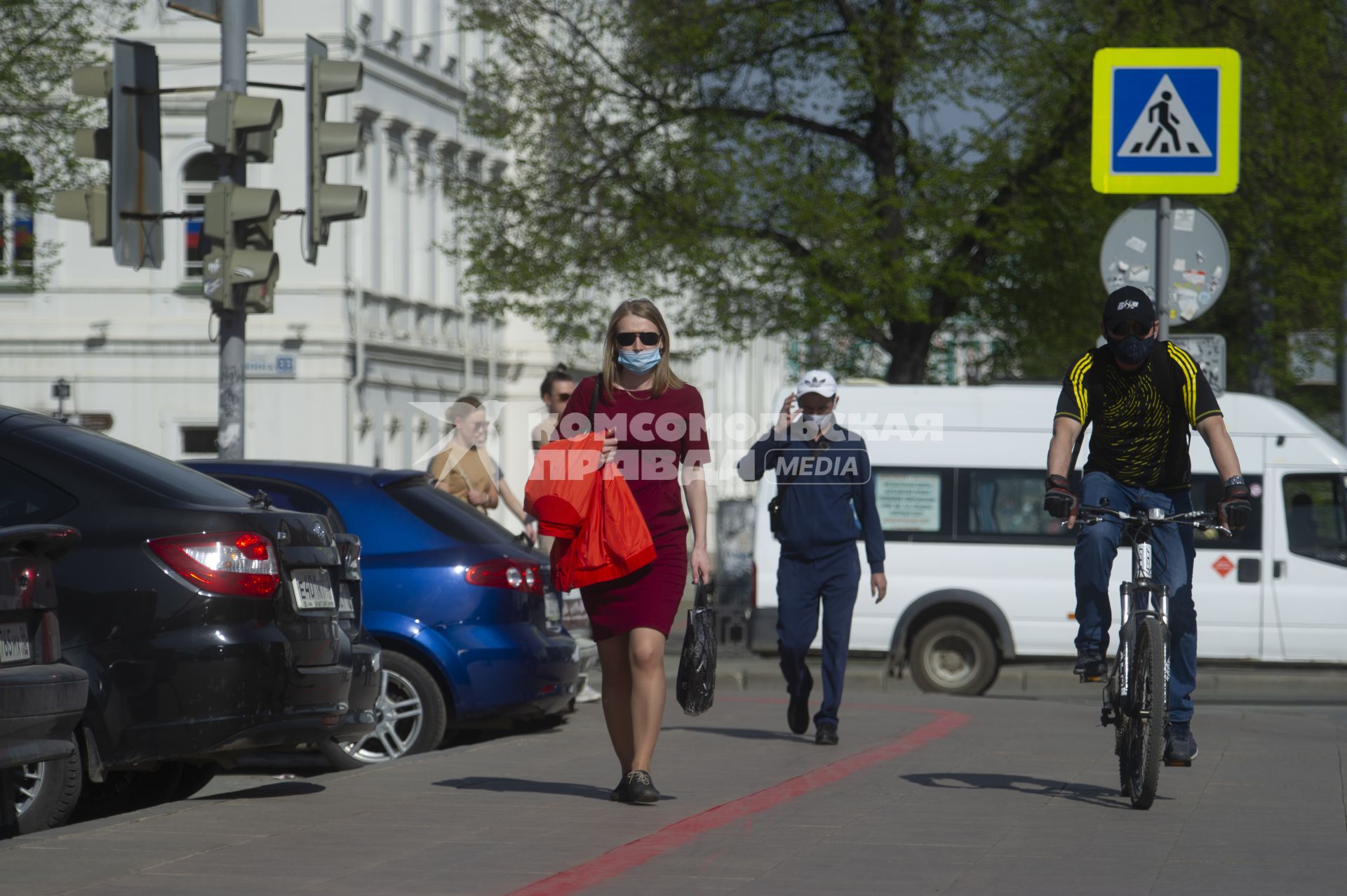 Екатеринбург. Горожане во время режима самоизоляции, введеного для нераспространения новой коронавирусной инфекции COVID-19