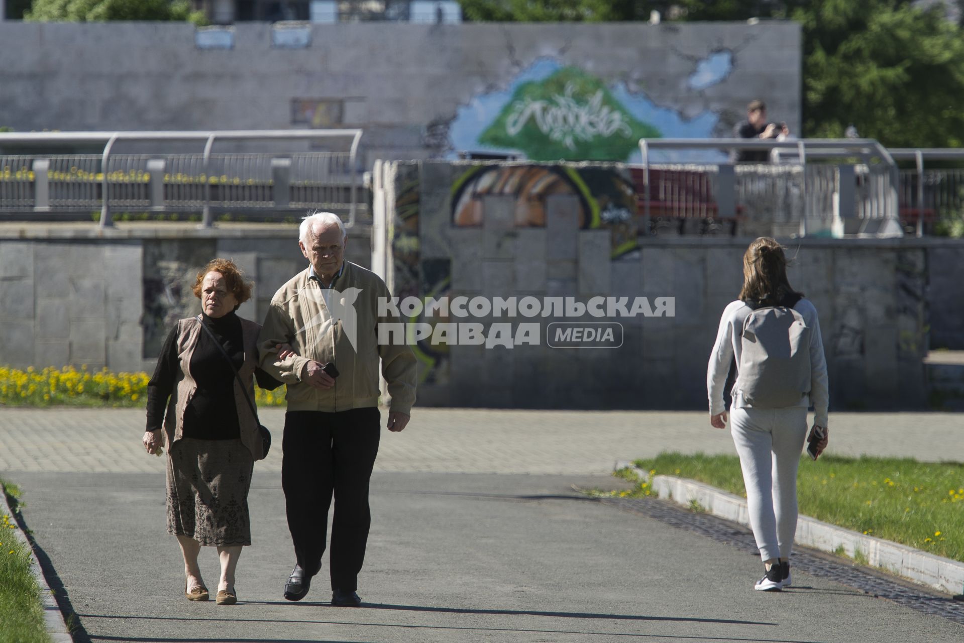 Екатеринбург. Горожане во время режима самоизоляции введеного для нераспространения новой коронавирусной инфекции COVID-19