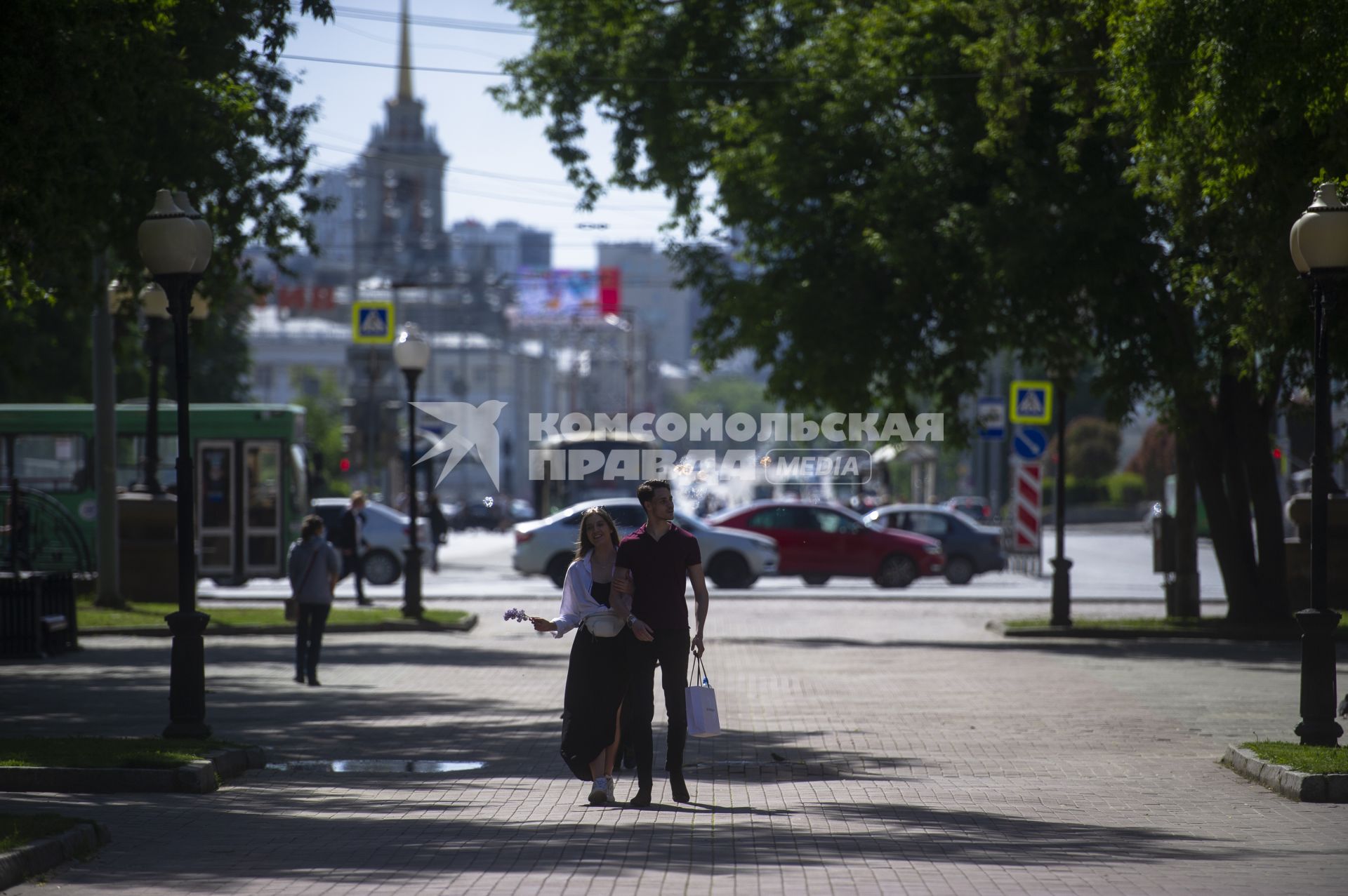 Екатеринбург. Горожане во время режима самоизоляции введеного для нераспространения новой коронавирусной инфекции COVID-19