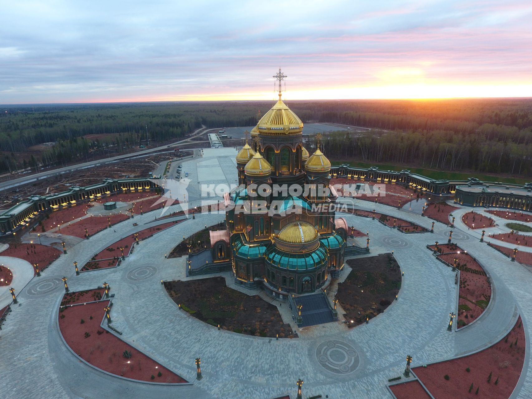 Московская область, Кубинка. Главный храм Вооруженных сил РФ в парке `Патриот`.