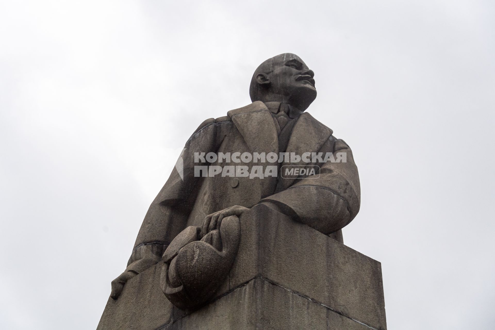 Карелия, Петрозаводск. Памятник Ленину.