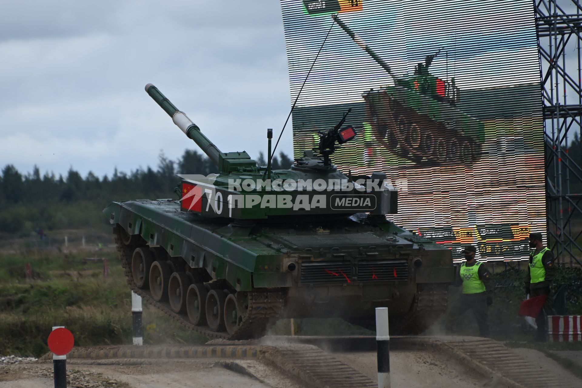 Московская область.  Танк Type 96 команды военнослужащих Китая на соревнованиях `Танковый биатлон` в рамках Армейских международных игр - 2020 на полигоне Алабино.