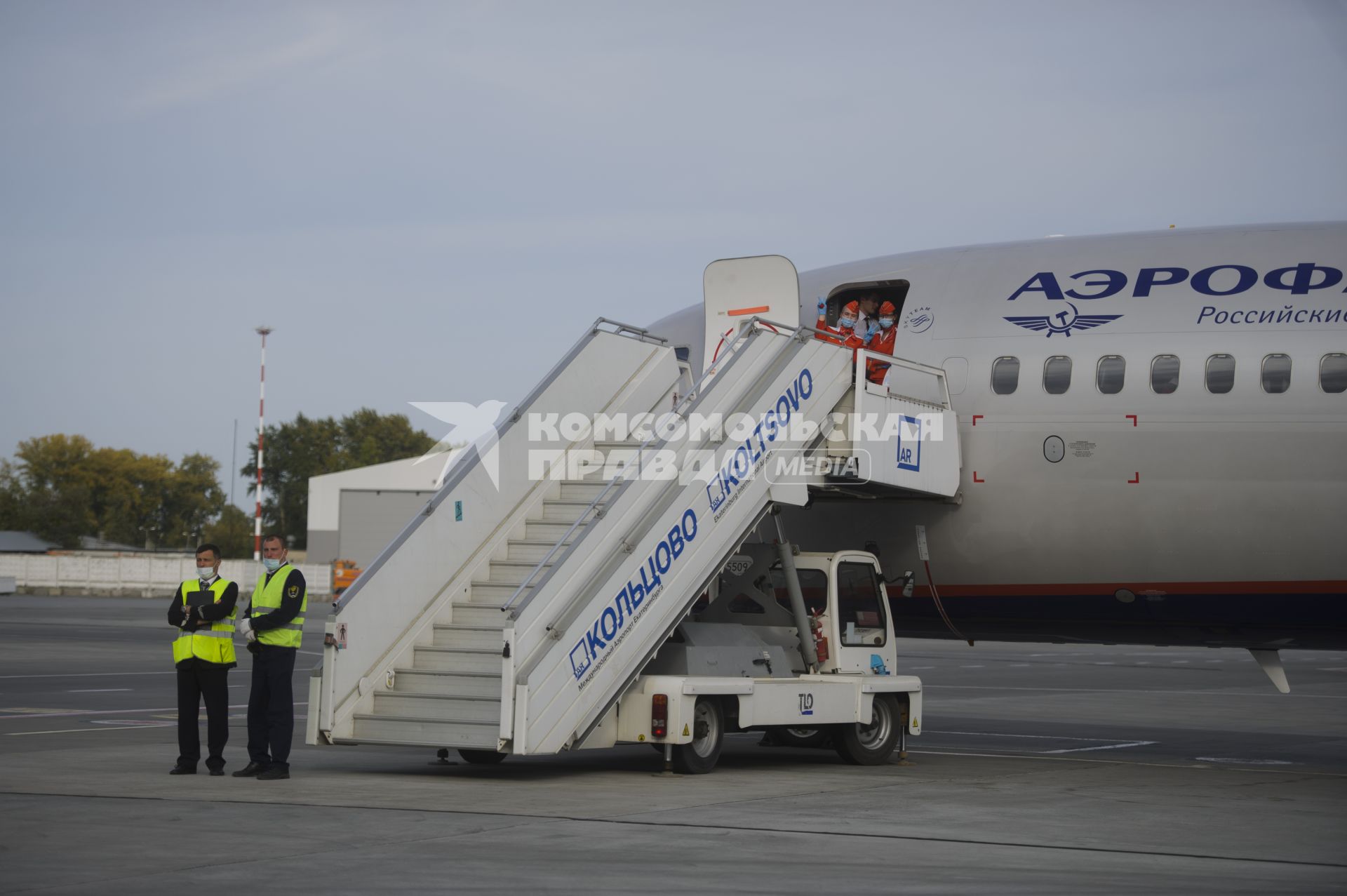 Екатеринбург. Самолет Boeing 737-800 авиакомпании \'Аэрофлот\' в аэропорту \'Кольцово\'