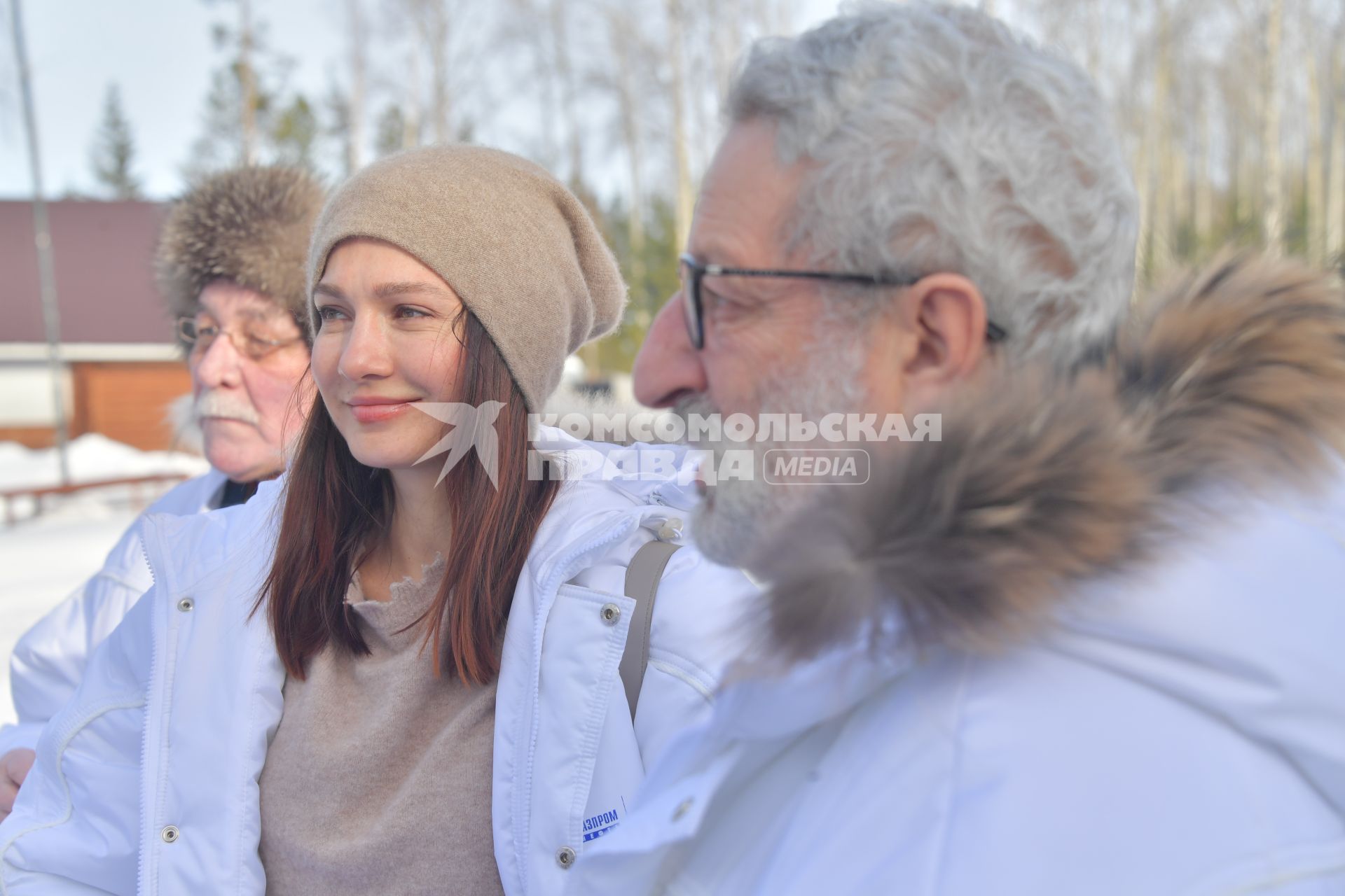 Ханты-Мансийск. Актриса Евгения Брик и художник Сергей Цигаль на  Международном фестивале кинематографических дебютов `Дух огня`.