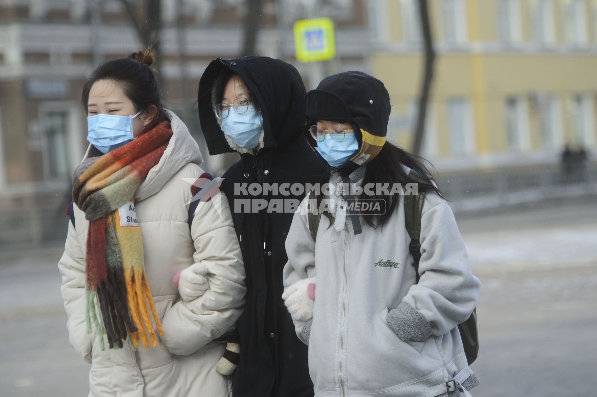 Екатеринбург. Горожане в защитных масках во время эпидемии новой коронавирусной инфекции COVID-19