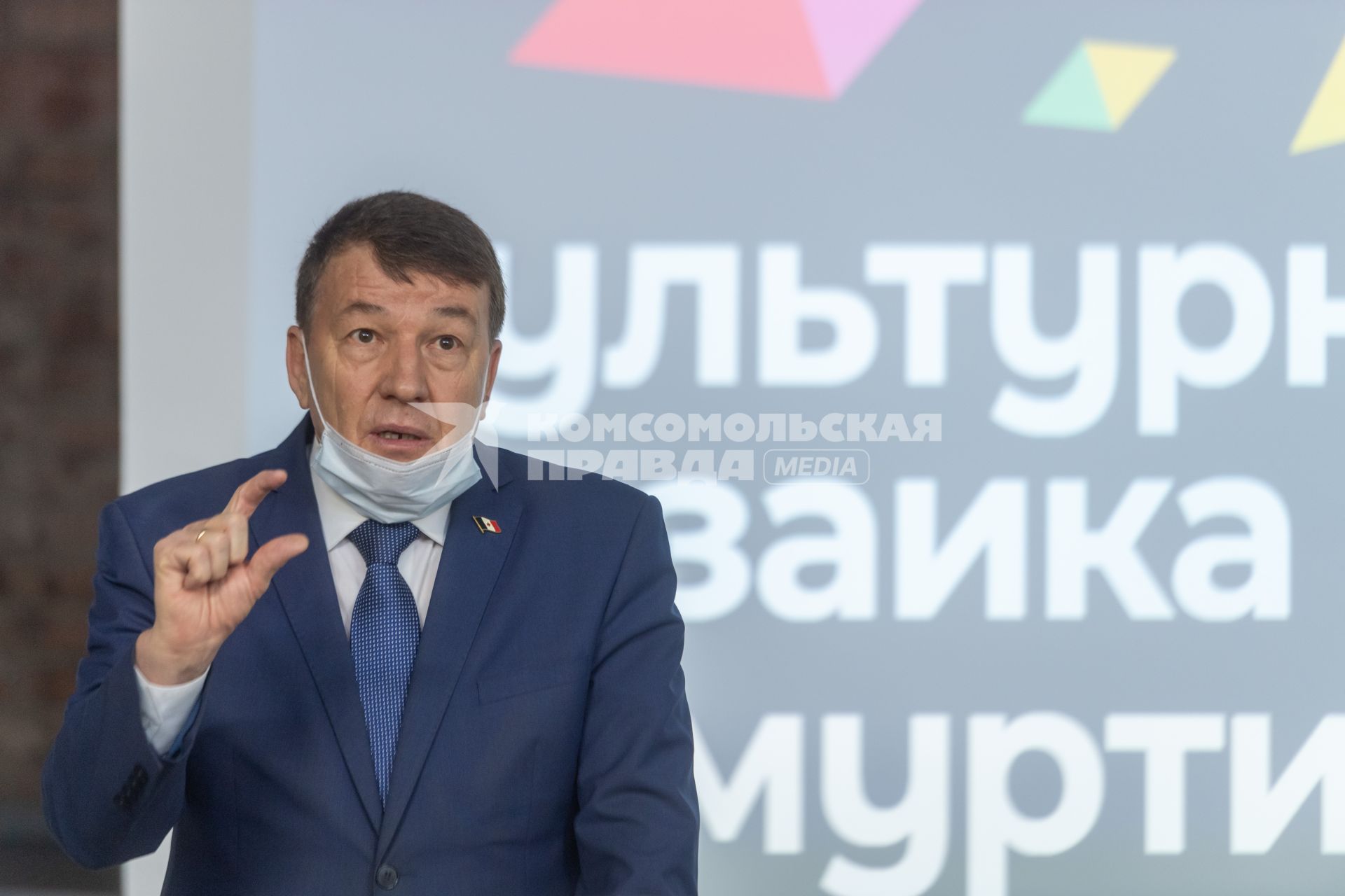 Ижевск. Встреча с министром культуры  Удмуртии  Владимиром Соловьевым  в Штабе городских проектов `Лифт`.