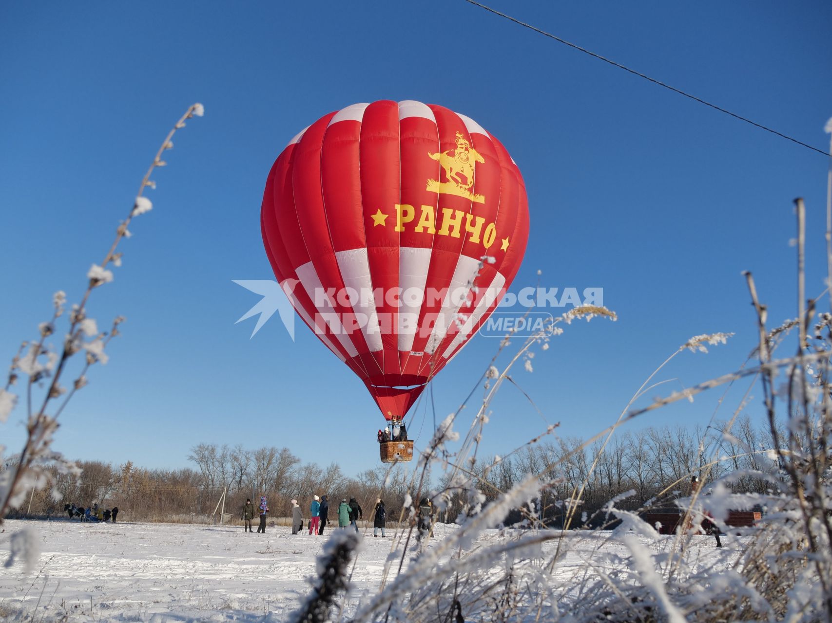 Самарская область, село Нижнее Санчелеево. Полет на воздушном шаре  в загородном комплексе `Ранчо`.