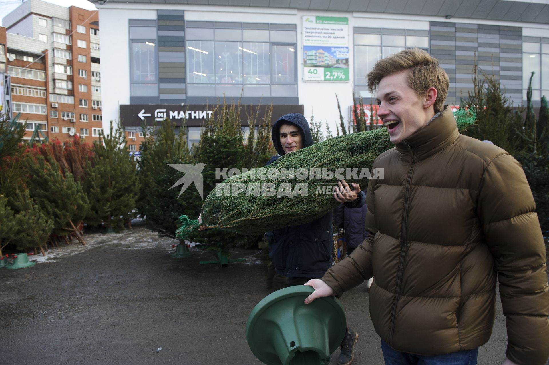 Екатеринбург. Елочный базар на одной из центральных улиц города