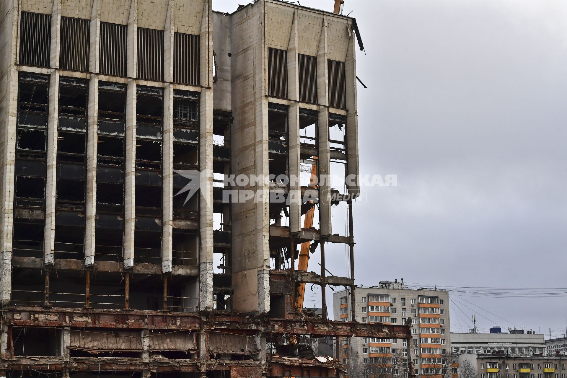 Москва.  Реконструкция здания спорткомплекса `Олимпийский`.