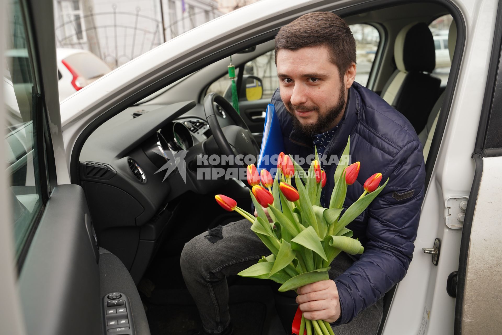 Самара. Работа курьера по доставке цветов.