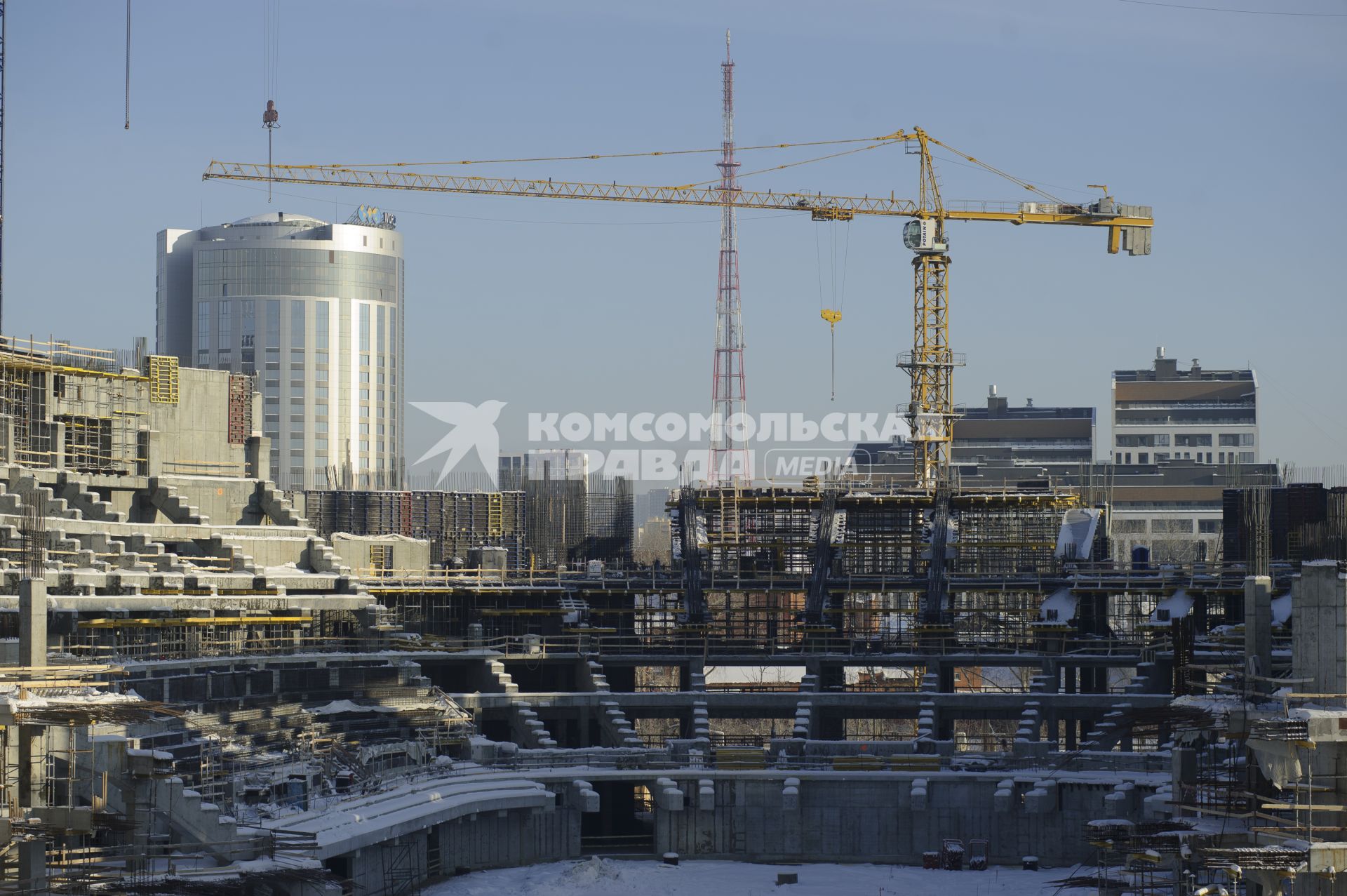 Екатеринбург. Строительство ледовой арены УГМК на месте снесенной, недостройнной телебашни