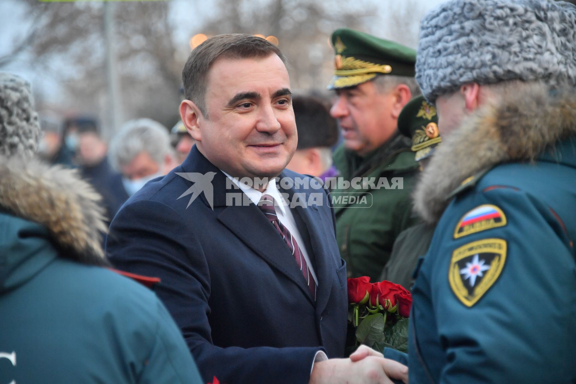 Москва. Губернатор Тульской области Алексей Дюмин во время празднования 30 летия создания МЧС у  Главного управления  МЧС России.