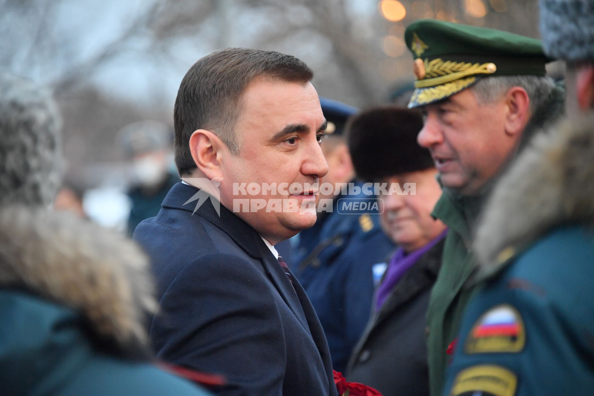 Москва. Губернатор Тульской области Алексей Дюмин во время празднования 30 летия создания МЧС у  Главного управления  МЧС России.