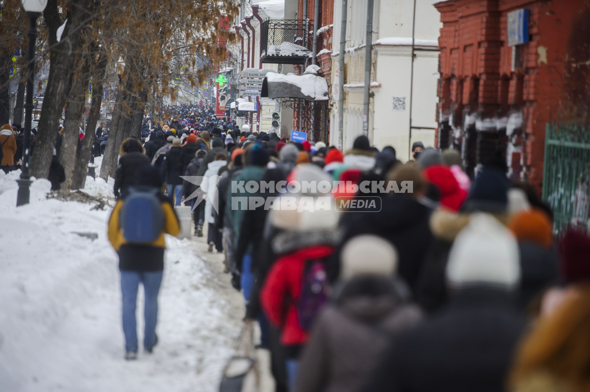 Екатеринбург. Участники несанкционированного шествия сторонников оппозиционера Алексея Навального