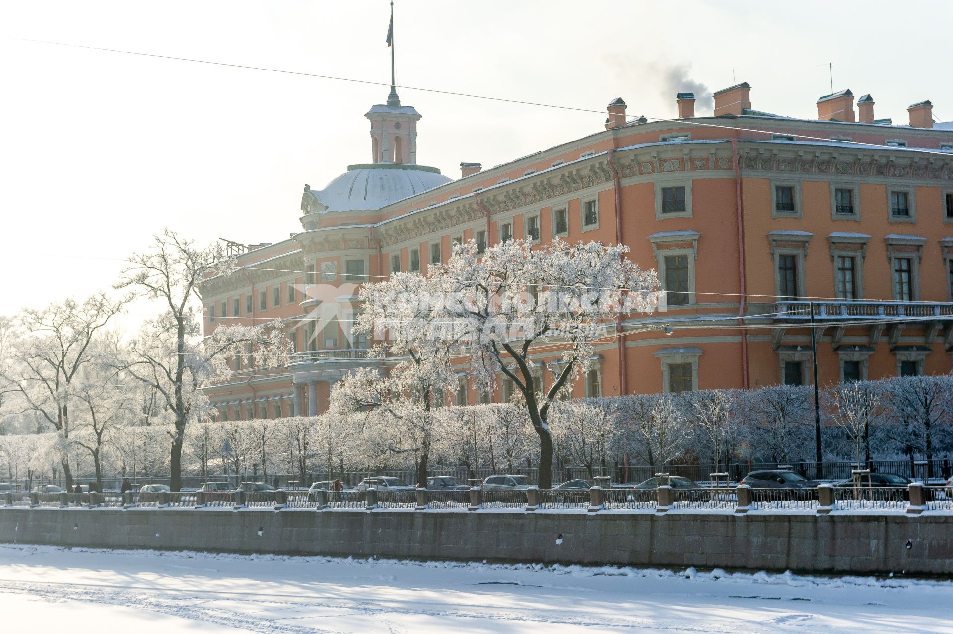 Санкт-Петербург. Заснеженный город.