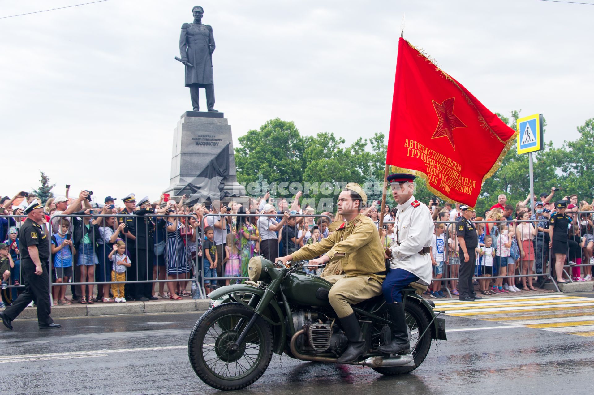 Крым, Севастополь. На  военном параде в ознаменование 75-летия Победы в Великой Отечественной войне 1941-1945 годов.