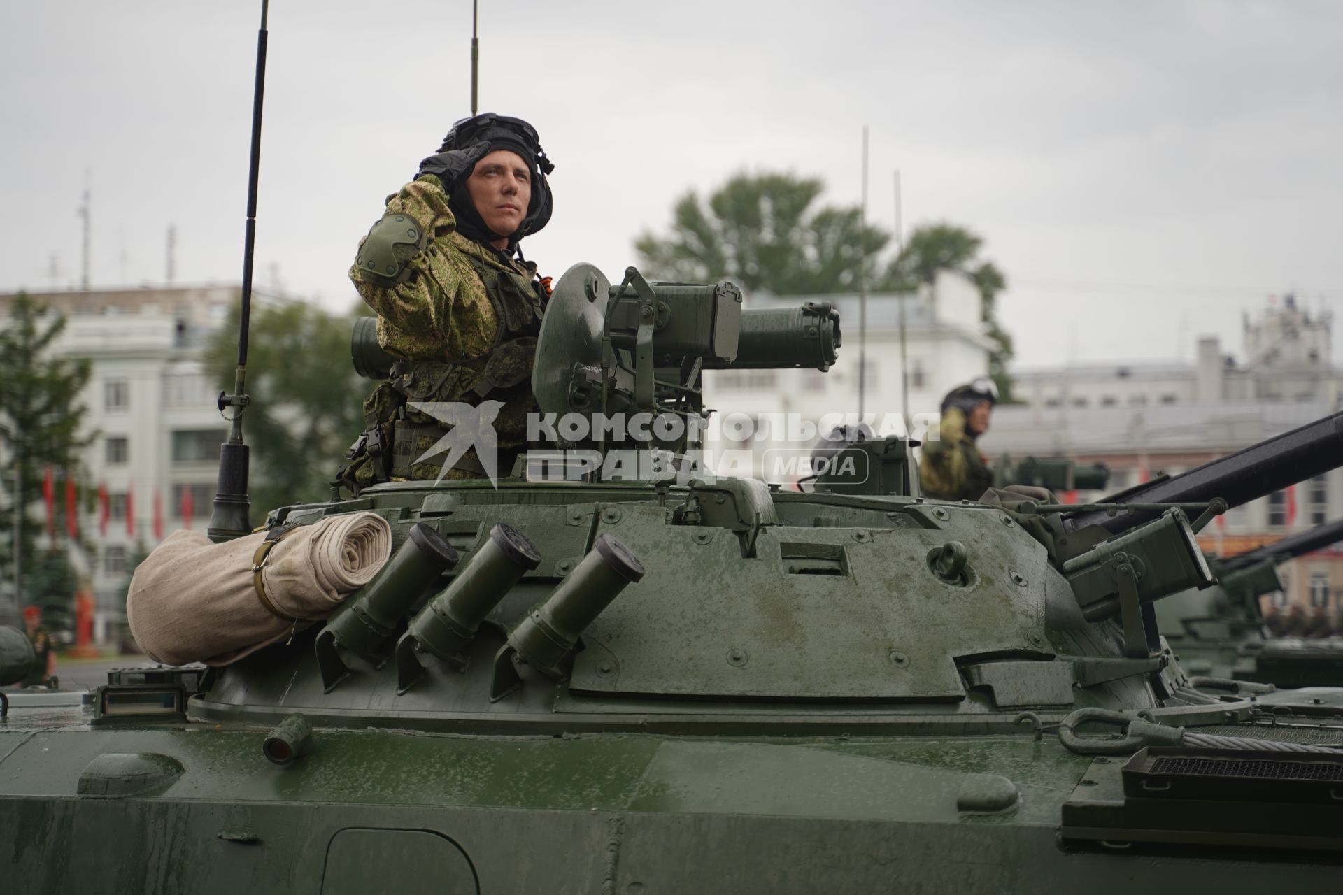 Самара. Военный парад в ознаменование 75-летия Победы в Великой Отечественной войне 1941-1945 годов.