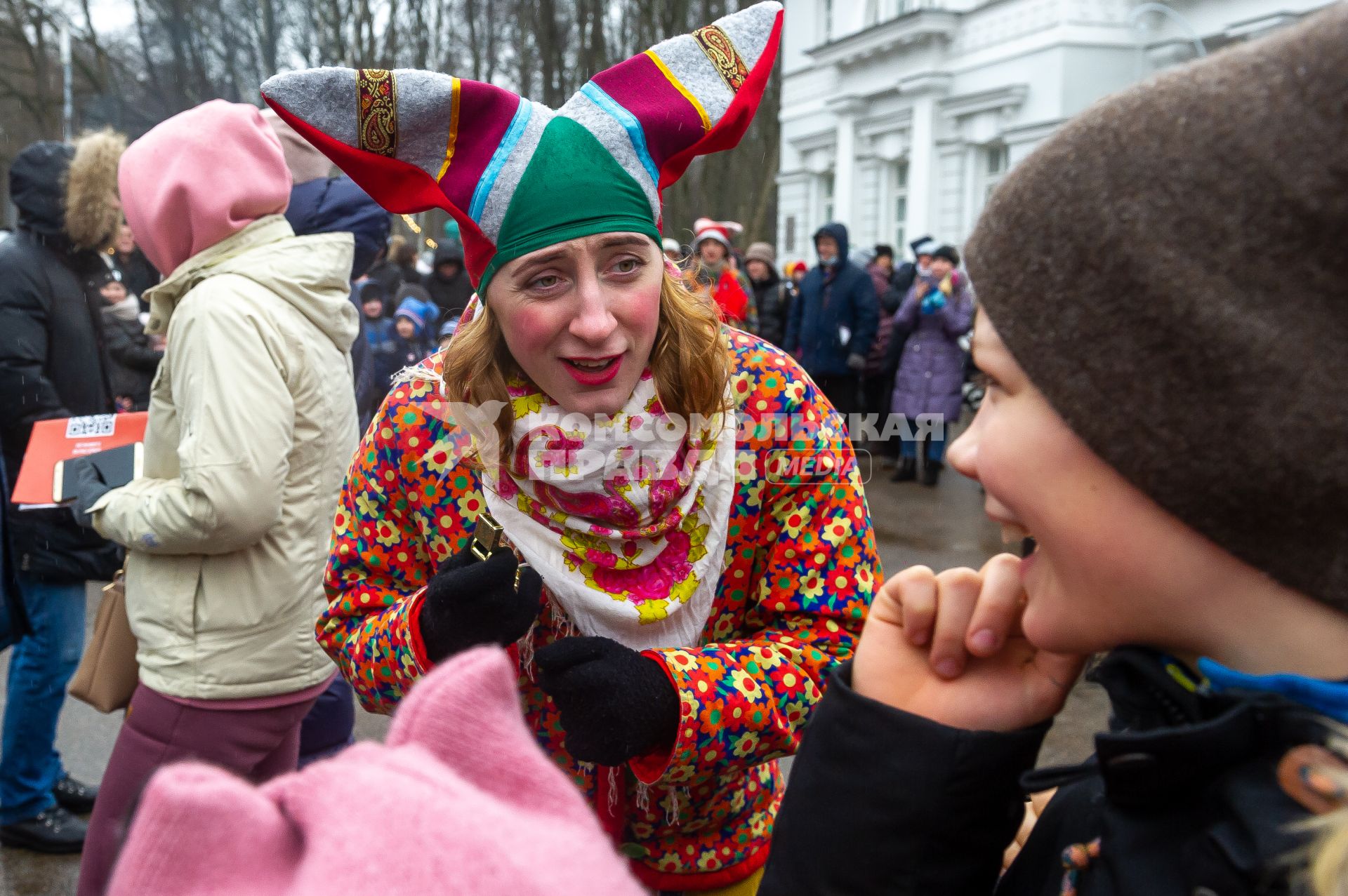 Санкт-Петербург. Народные гуляния `Шуми, Масленица!` в ЦПКиО им. С.М. Кирова.