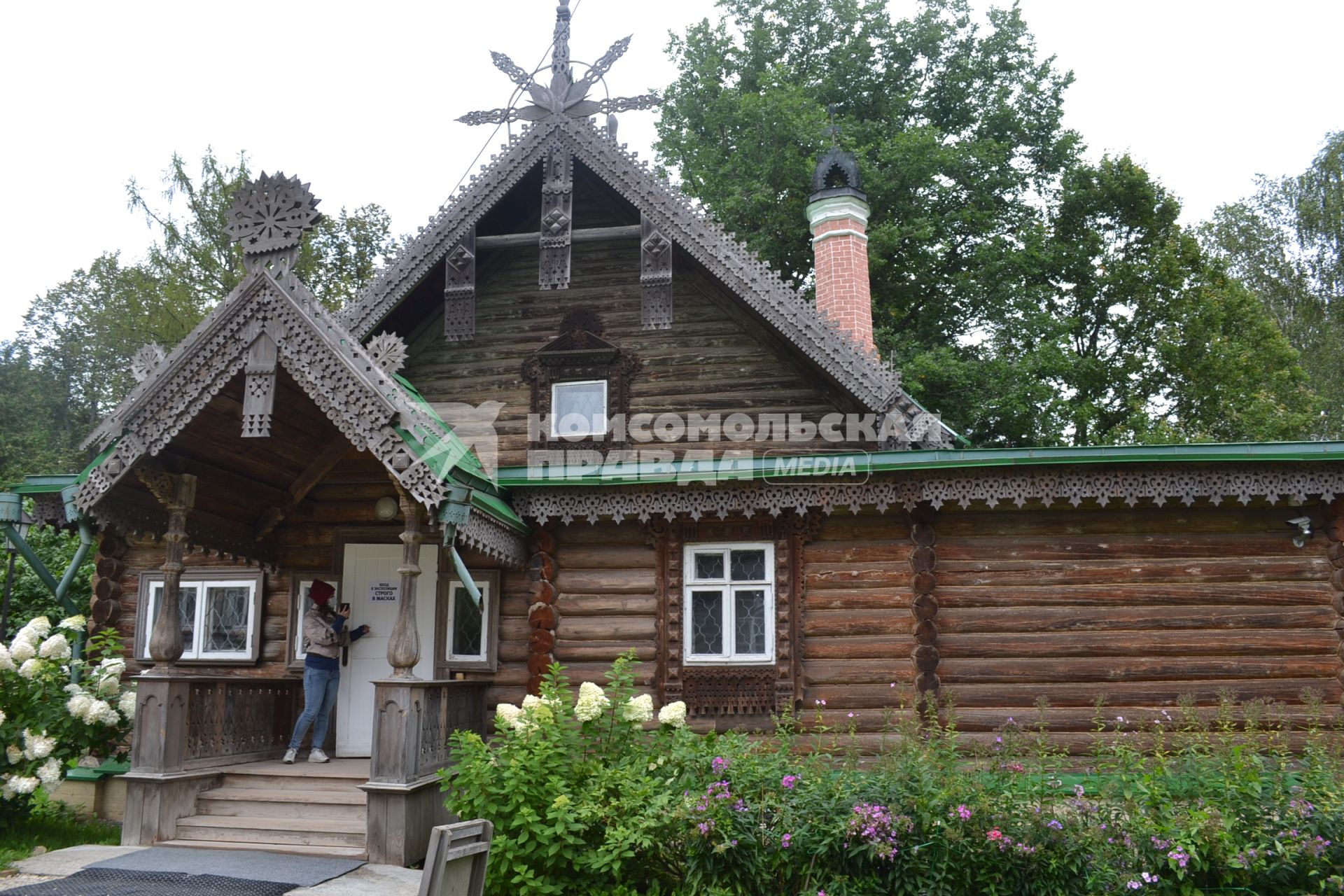 Московская область, с. Абрамцево. Бывшая Керамическая мастерская на территории музея-заповедника  `Абрамцево`.