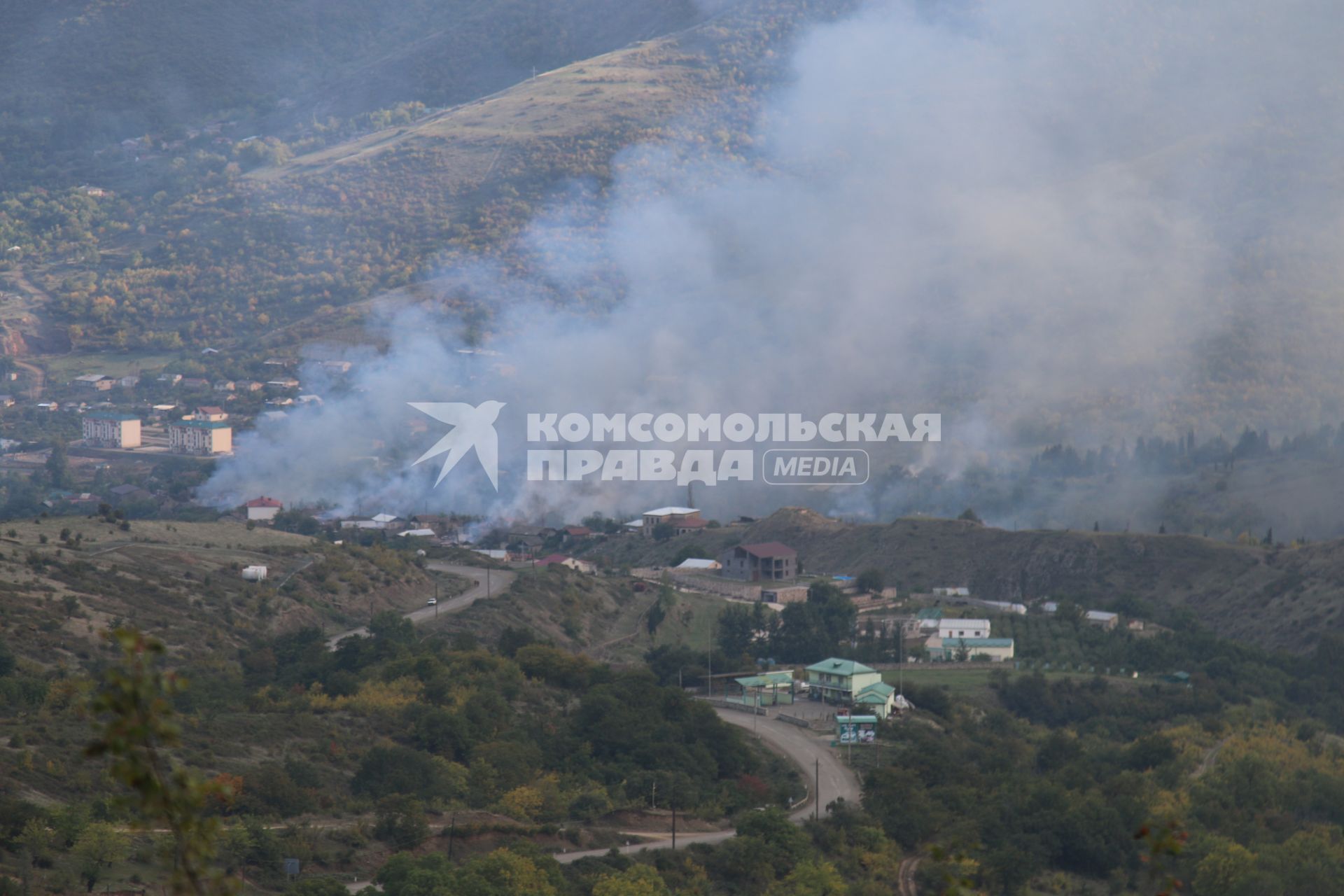 Нагорный Карабах. п.Гадрут. Вид на поселок Гадрут, где прододят бои между армией  Азербайджана и НКР.