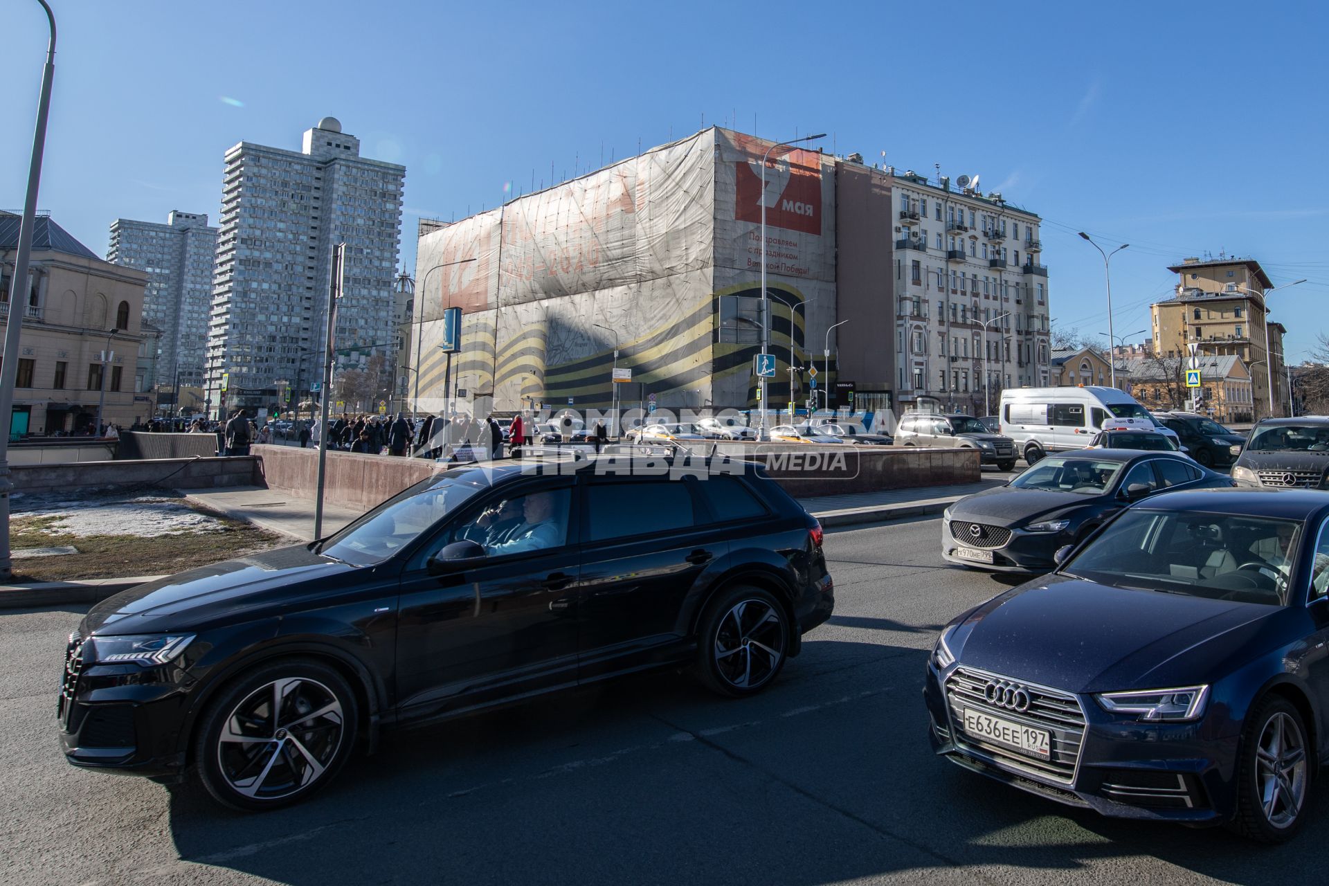 Москва.  Реконструкция Дома связи на Новом Арбате.