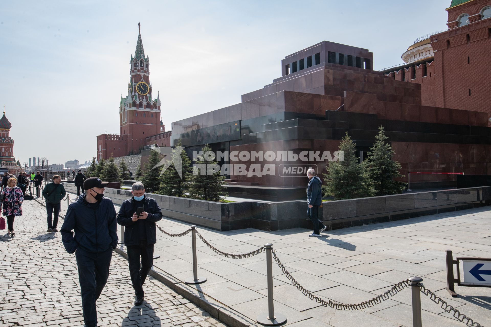 Москва.  Мавзолей В.И. Ленина на Красной площади.