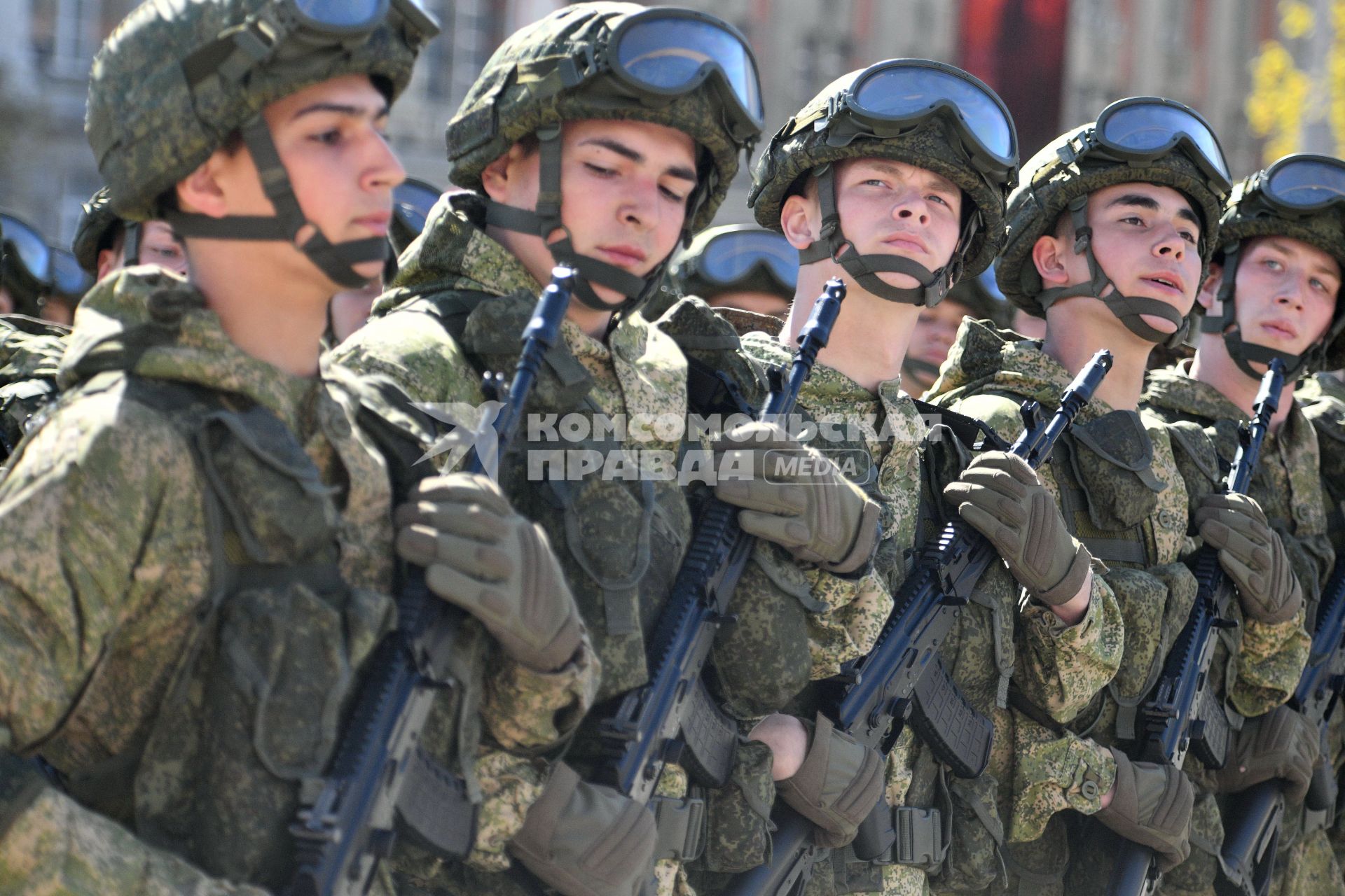 Екатеринбург. Генеральная репетиция парада Победы.