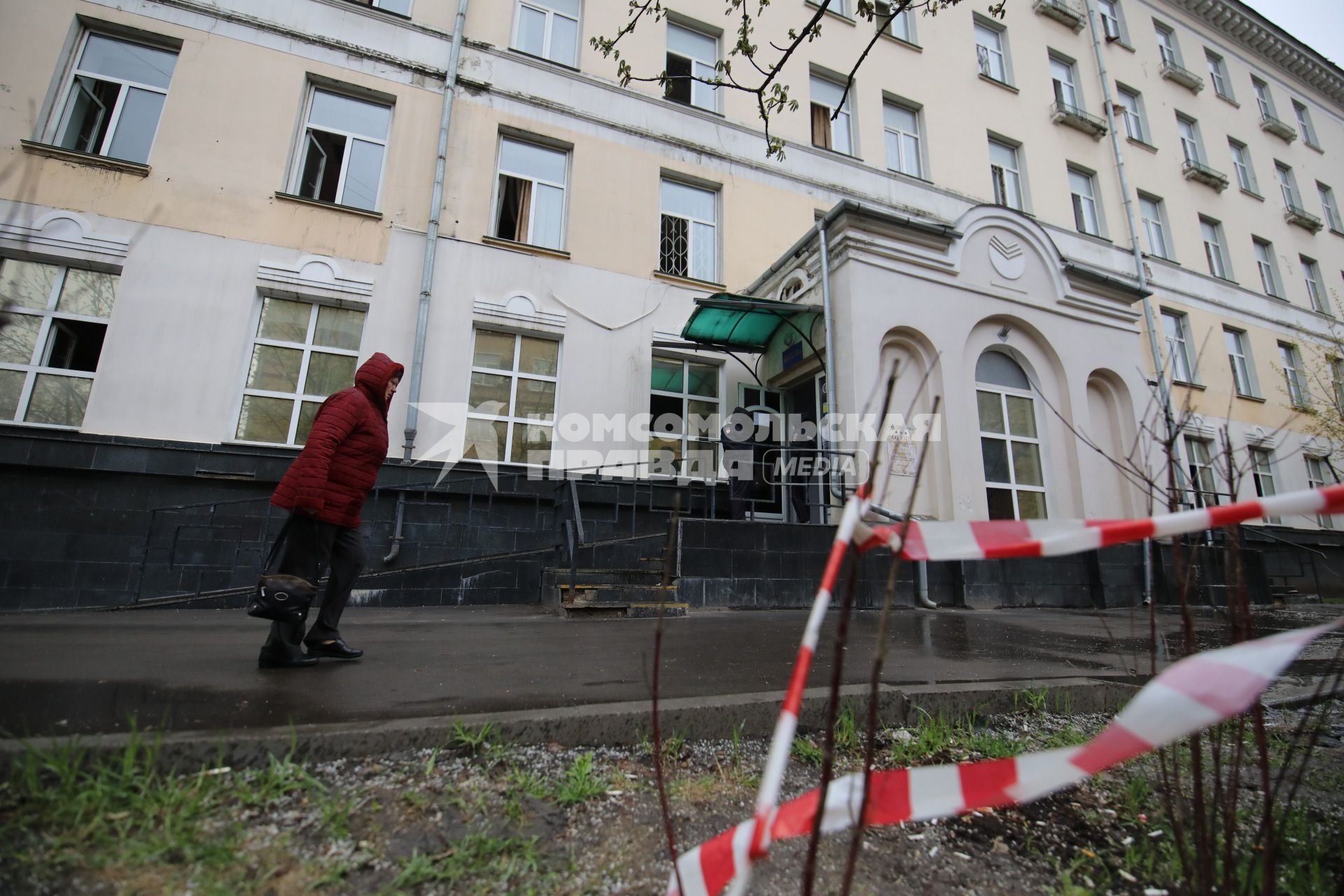 Москва. Последствия пожара в гостинице `Вечный зов`.