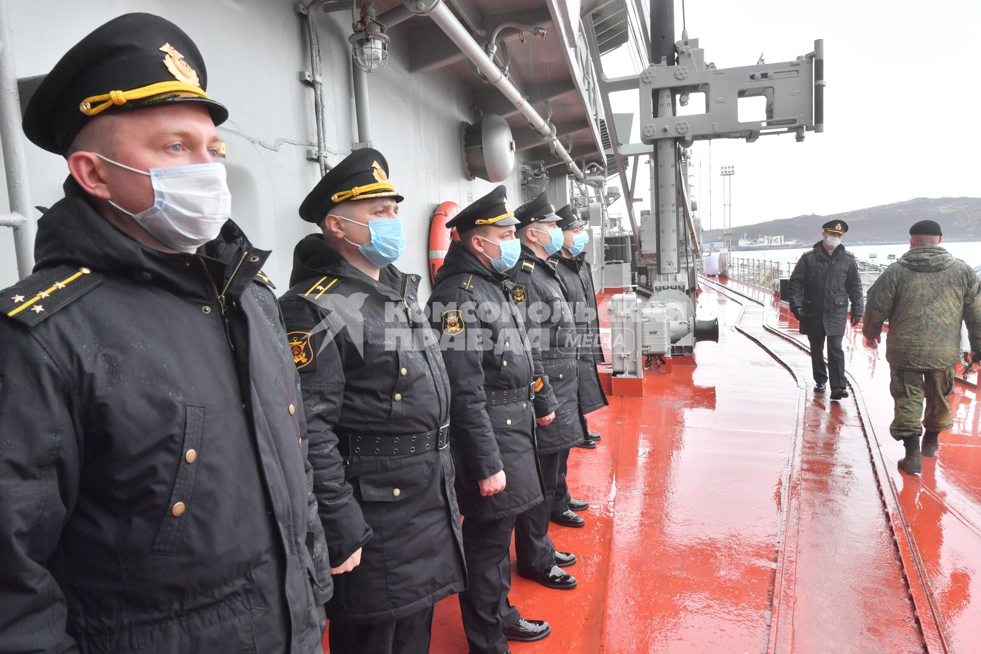 Североморск.  Члены экипажа на борту атомного крейсера ВМФ РФ `Петр Великий `.