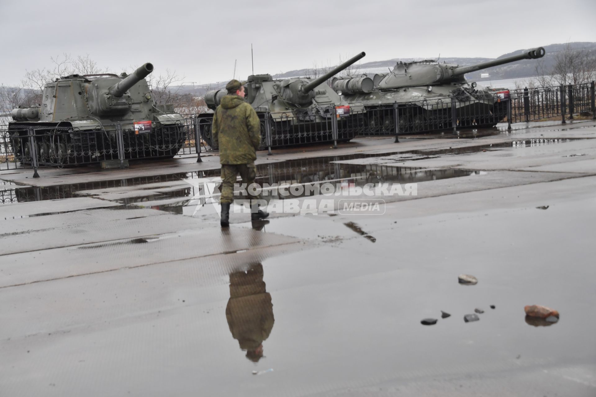 Мурманская область. Экспозиция под открытым небом  в музее военно-воздушных сил Северного флота.