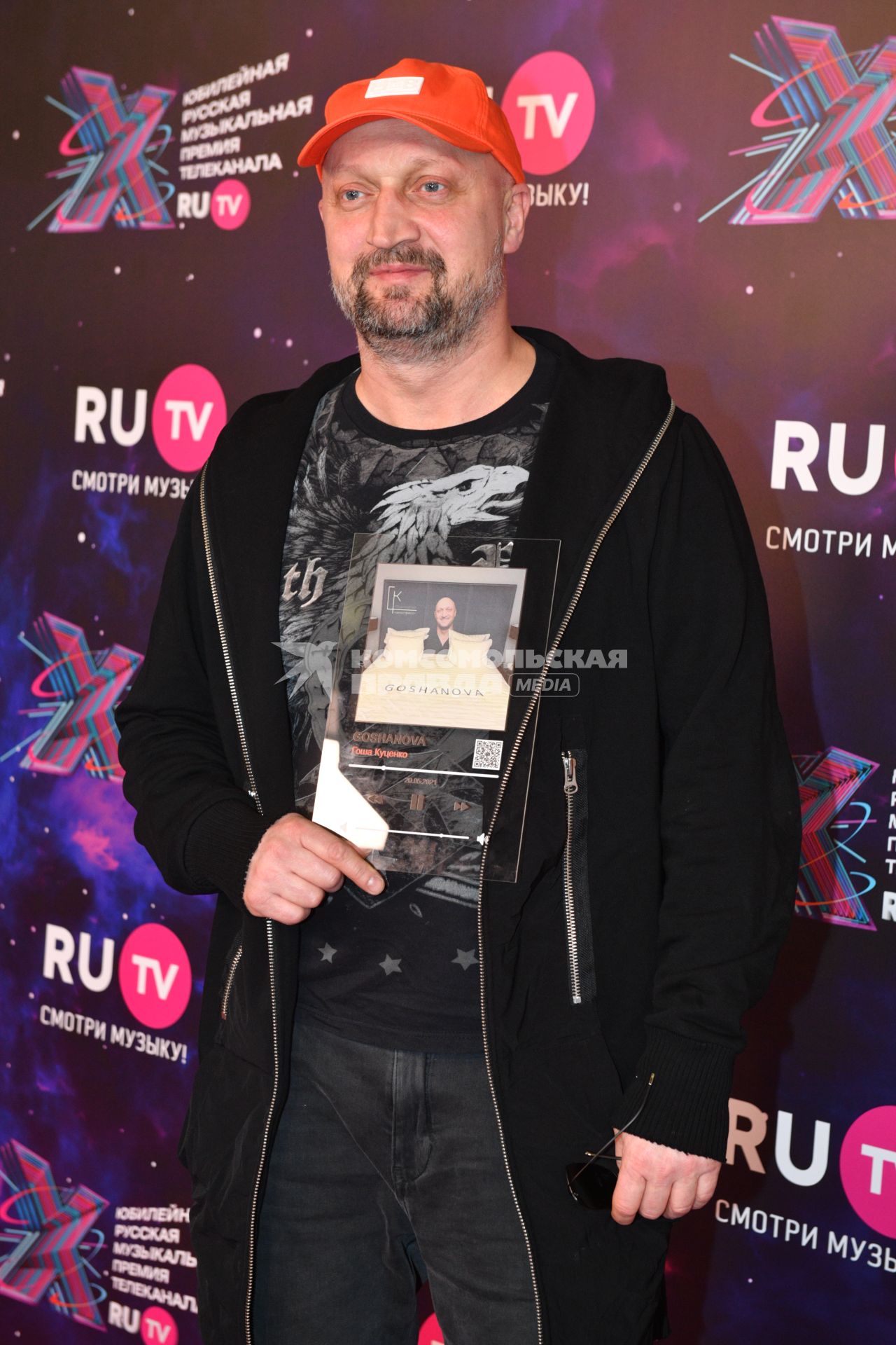 Московская область.  Актер Гоша Куценко на церемонии вручения X Русской музыкальной премии телеканала RU.TV в концертном зале `Крокус Сити Холл`.