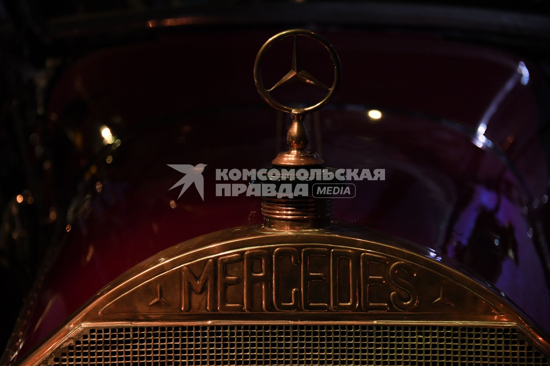 Москва. Экспозиция Музея Гаража особого назначения ФСО России. Автомобиль Mercedes 22/40 PS.