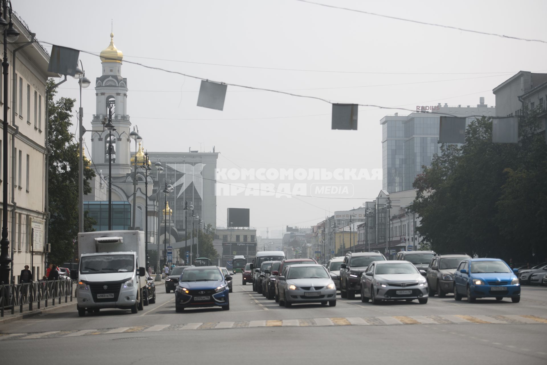 Екатеринбург. Смог вызванный лесными пожарами в Якутии и Сибири