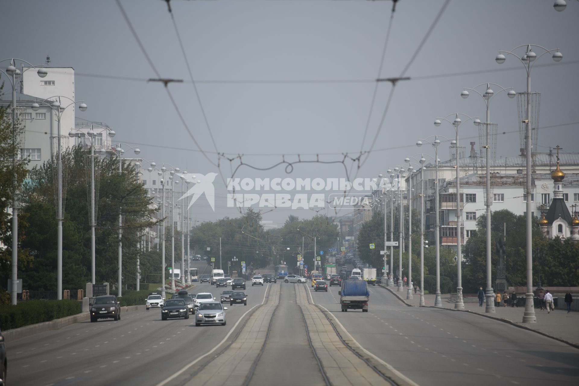 Екатеринбург. Смог вызванный лесными пожарами в Якутии и Сибири