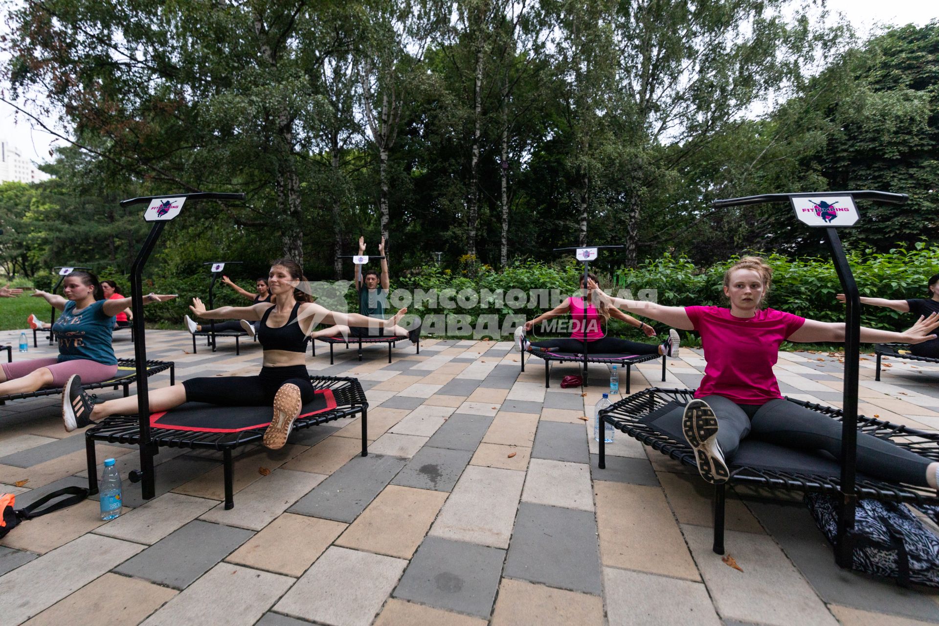 Москва. Тренировка по джампингу в парке имени Святослава Федорова.