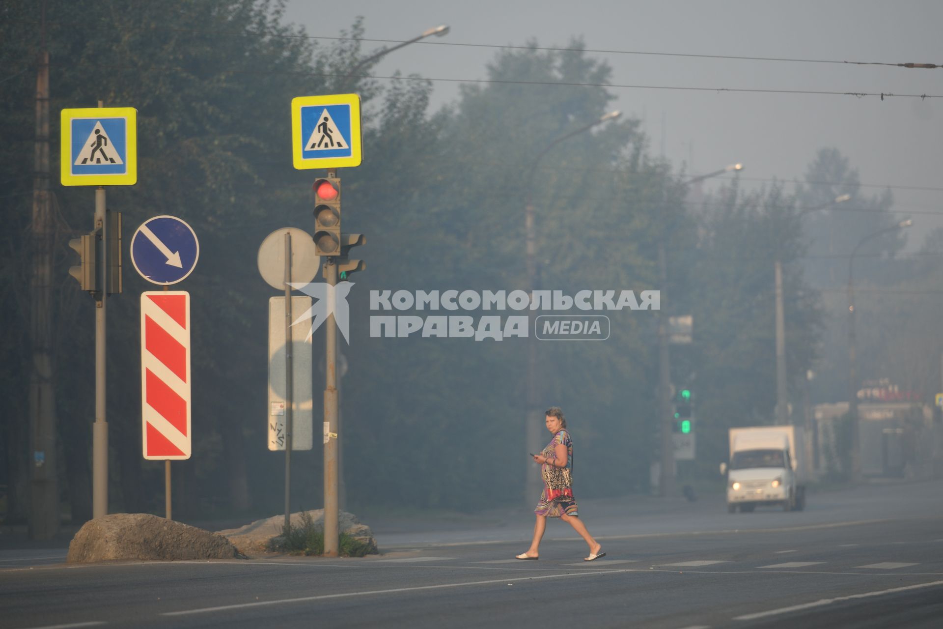 Екатеринбург. Смог над городом, вызванный лесными пожарами в 50 километрах под городом Первоуральск